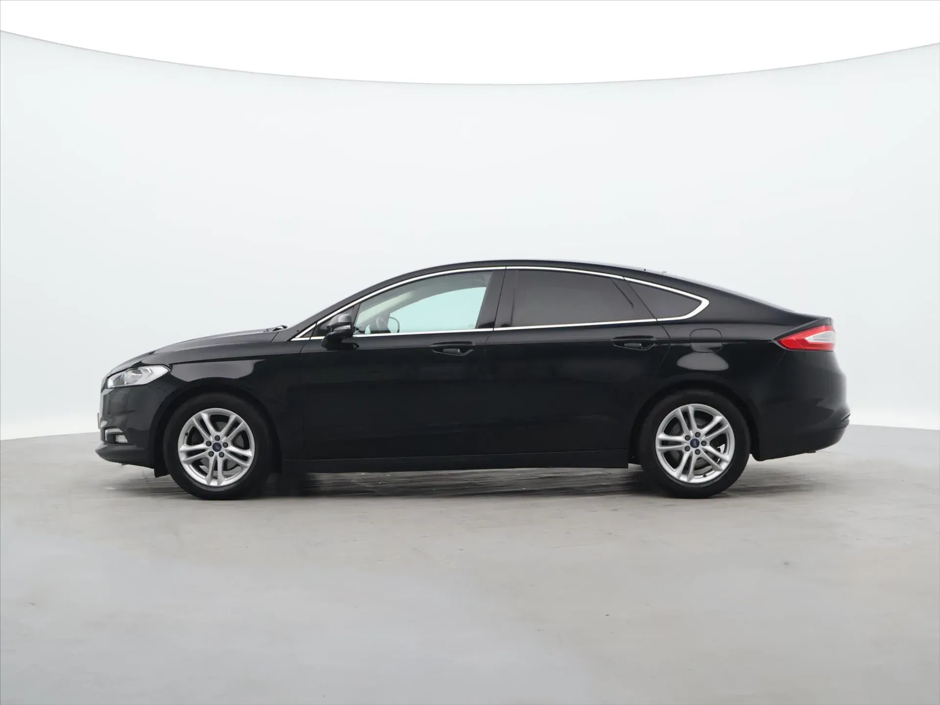 Ford Mondeo - Náhled 4
