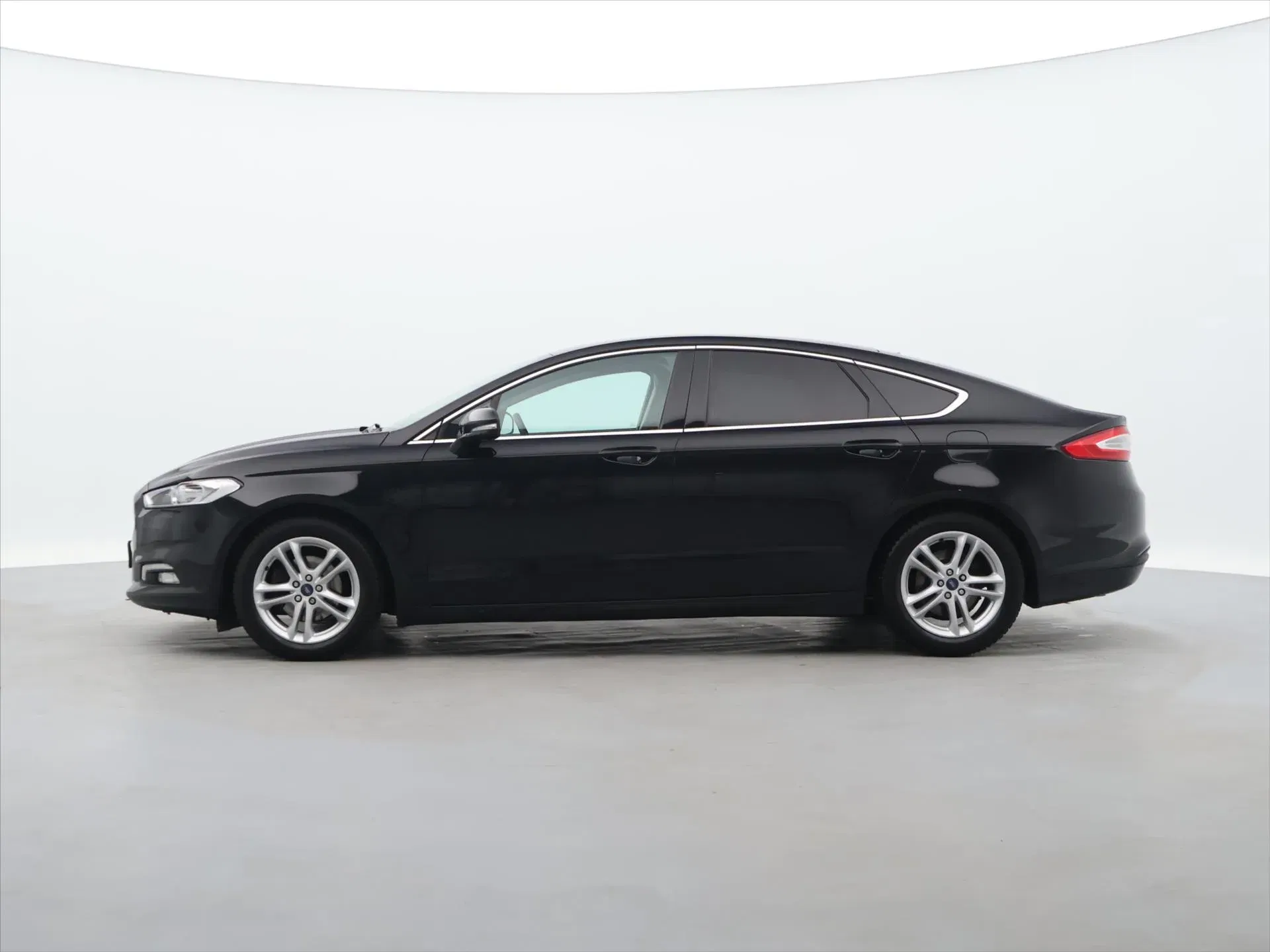 Ford Mondeo - Náhled 4