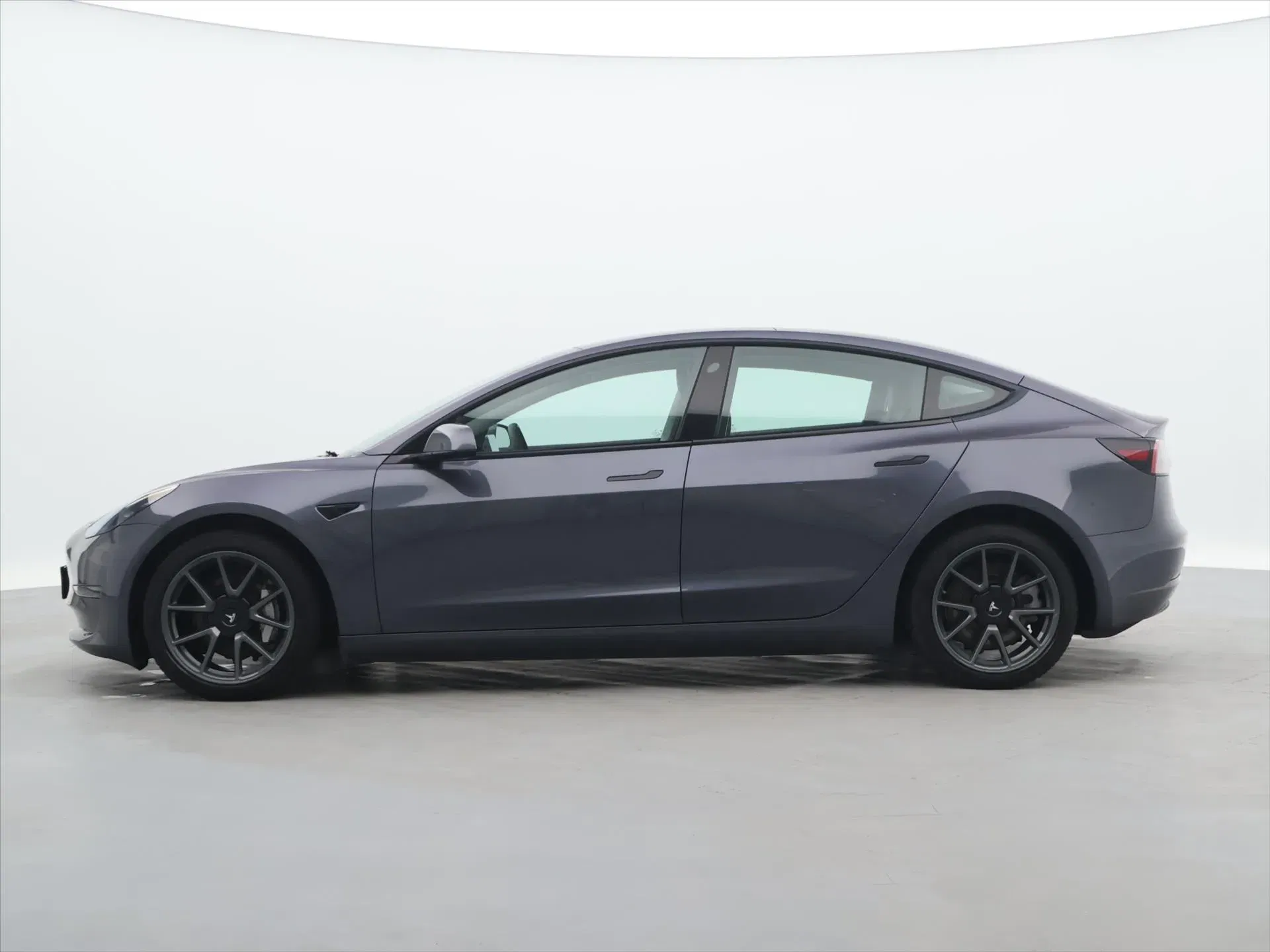 Tesla Model 3 - Náhled 4