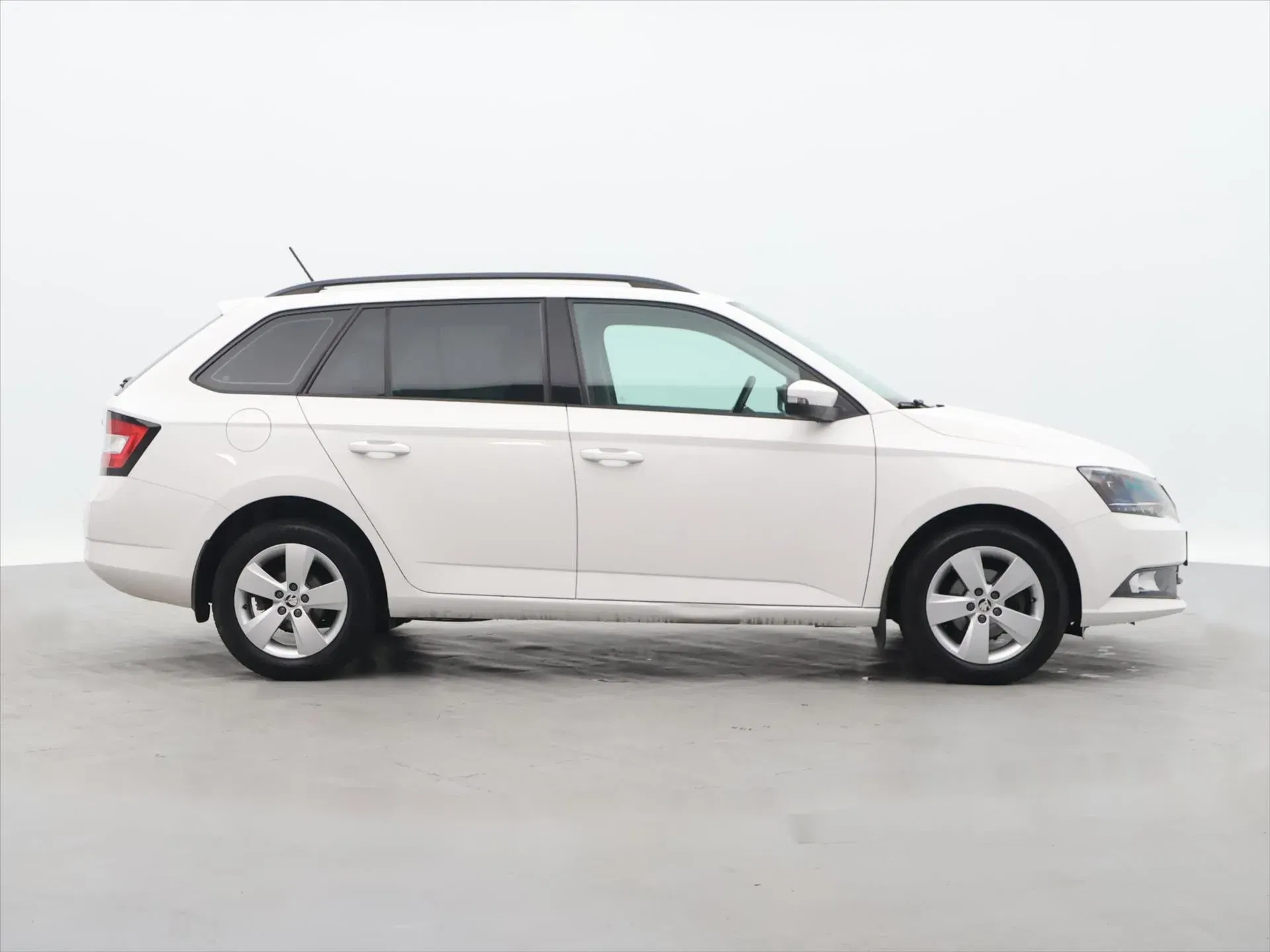 Škoda Fabia - Náhled 8