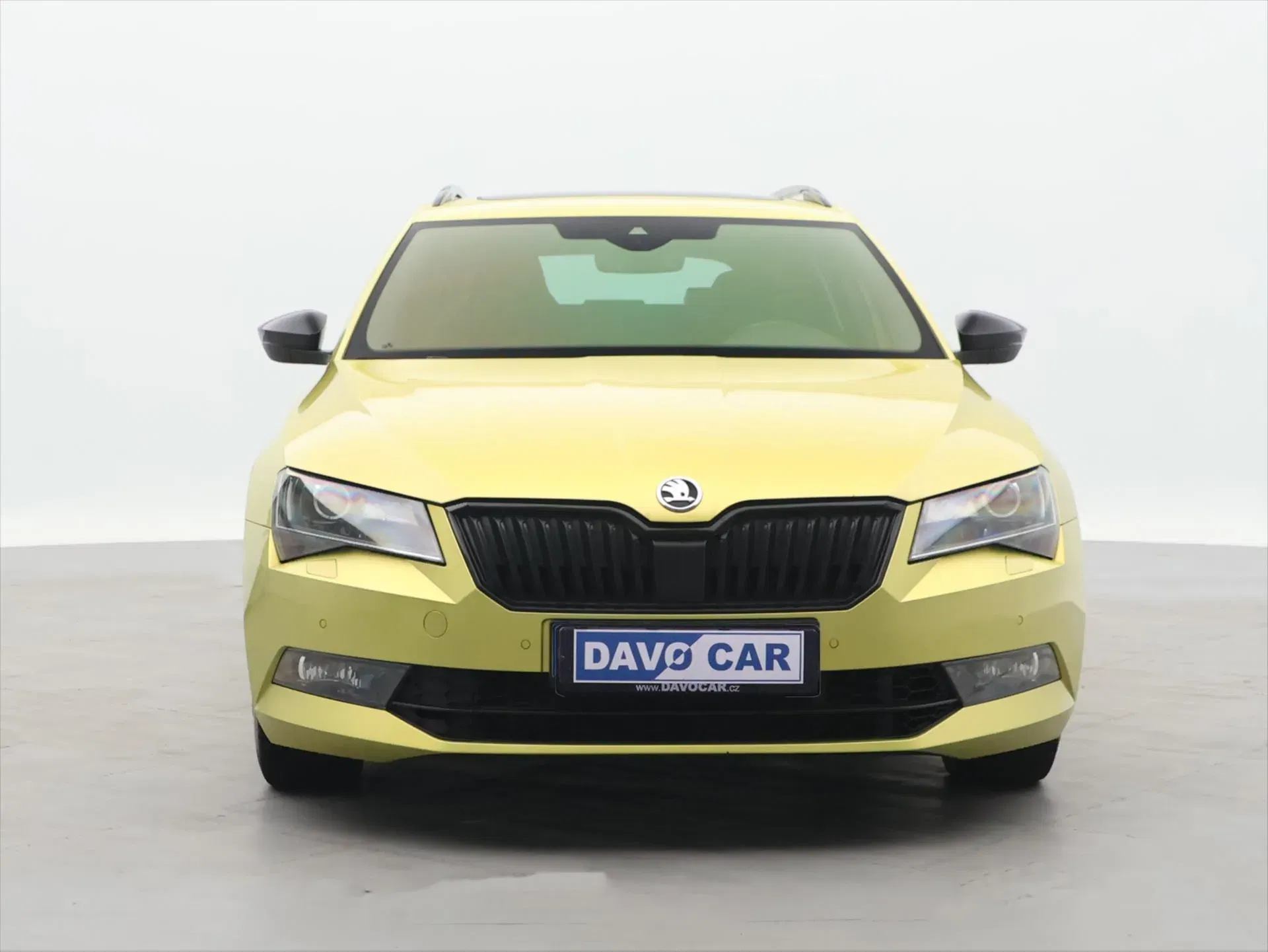 Škoda Superb - Náhled 2
