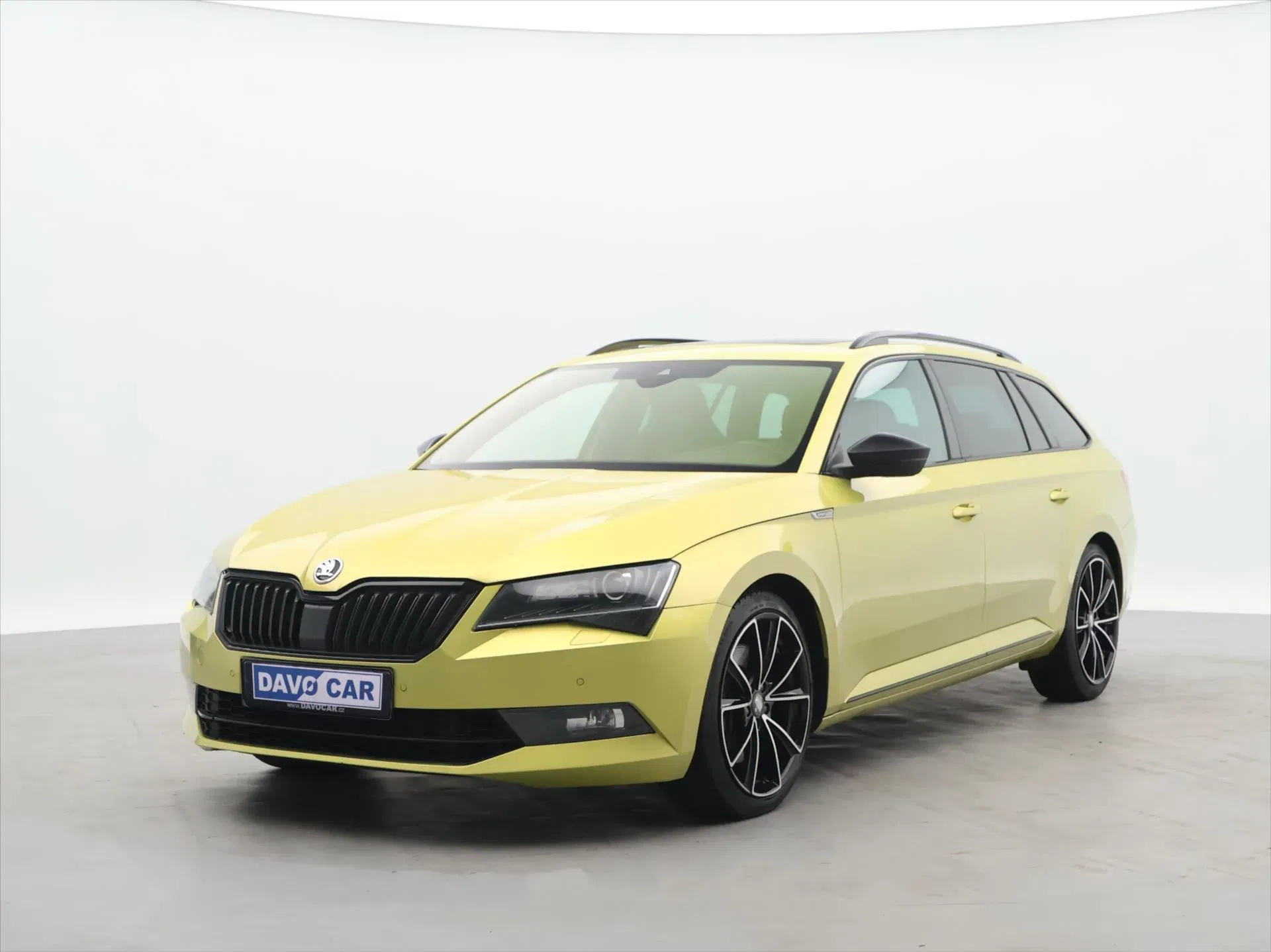 Škoda Superb - Náhled 3