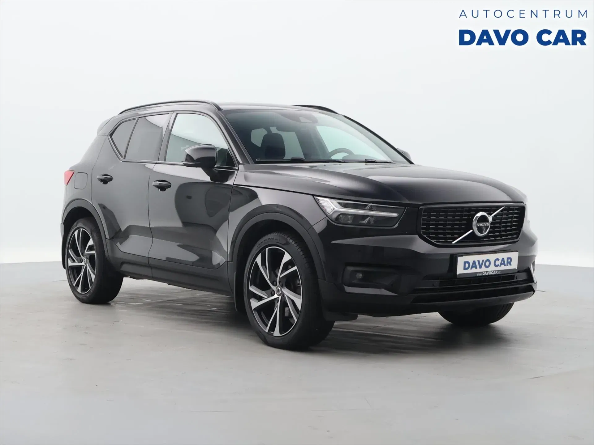 Volvo XC40 - Obrázek 1