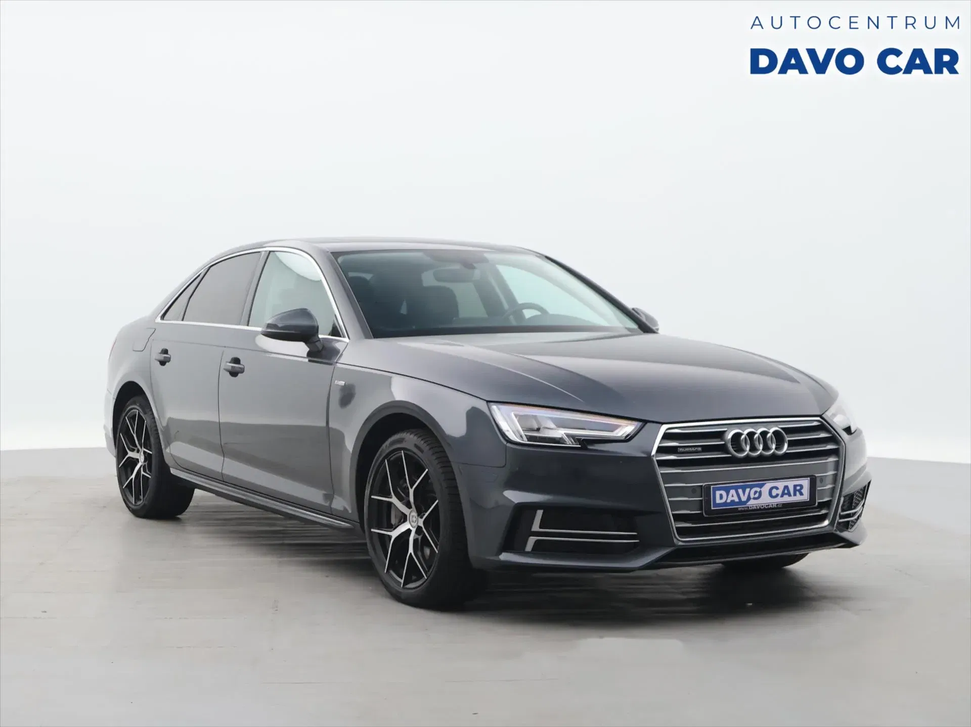 Audi A4 - Obrázek 1