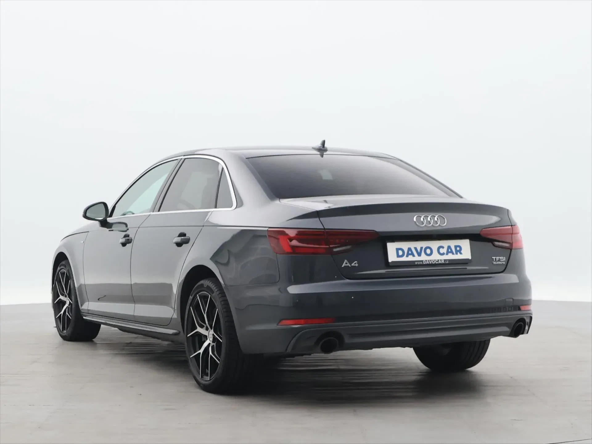 Audi A4 - Náhled 5