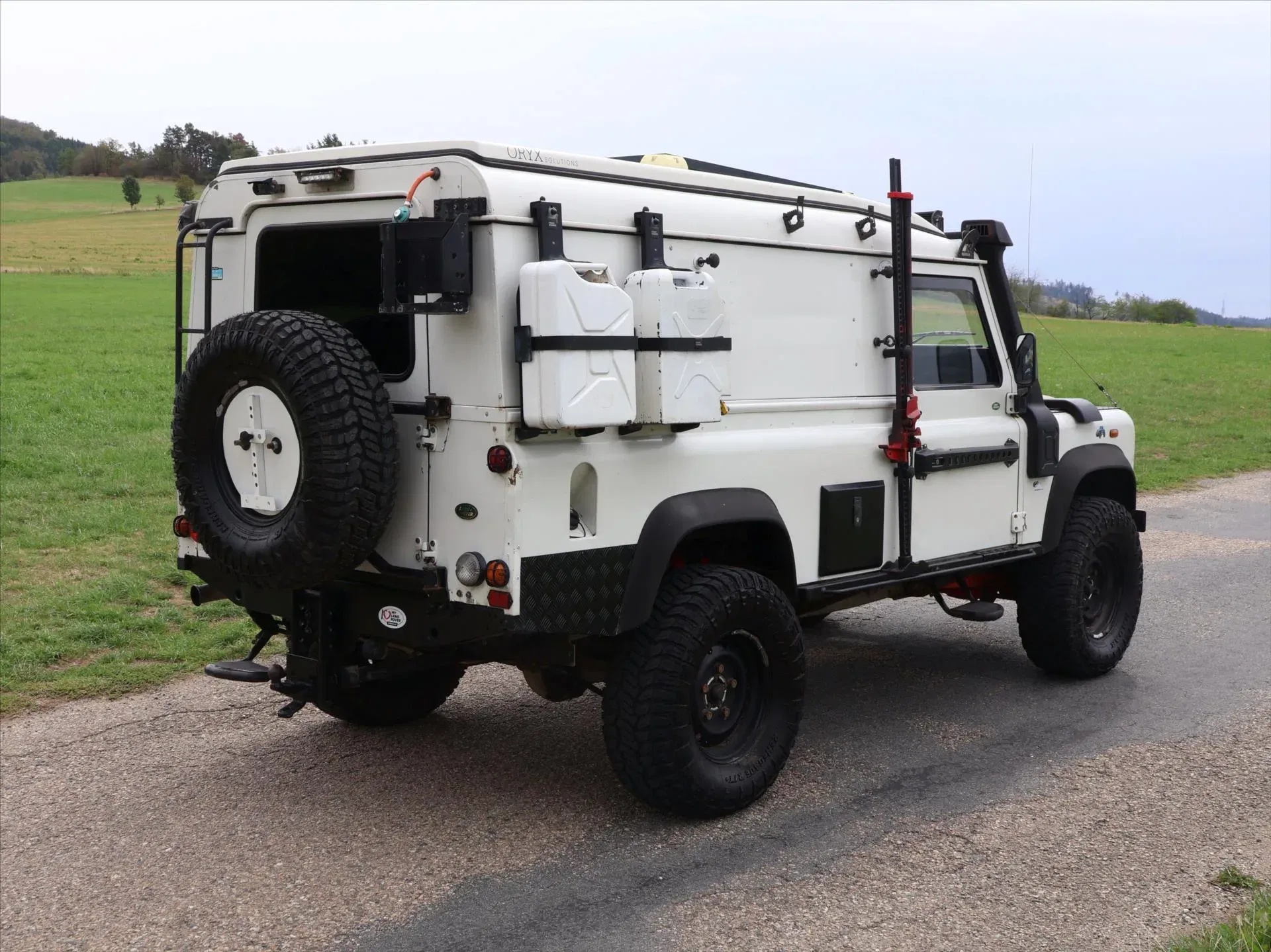 Land Rover Defender - Náhled 7