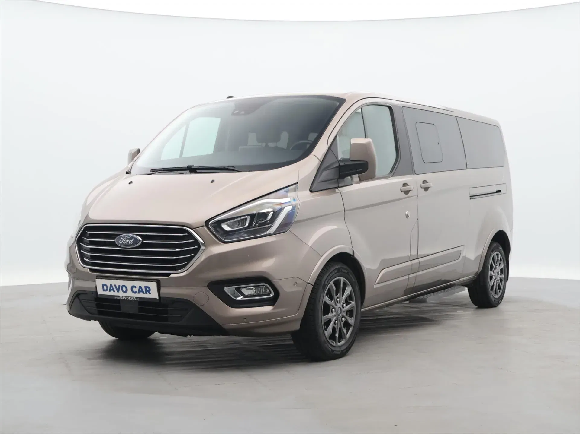 Ford Tourneo Custom - Náhled 3