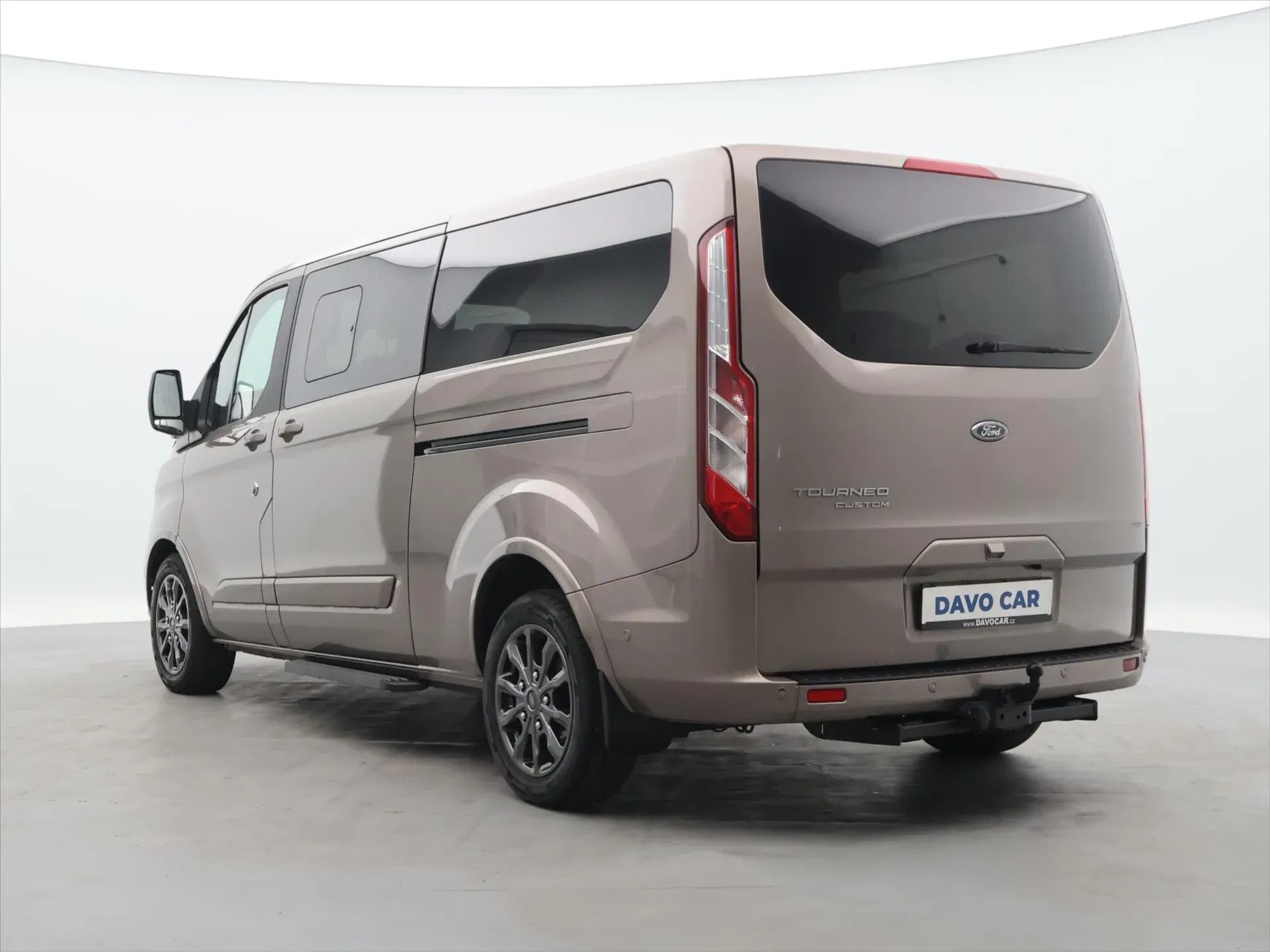 Ford Tourneo Custom - Náhled 5