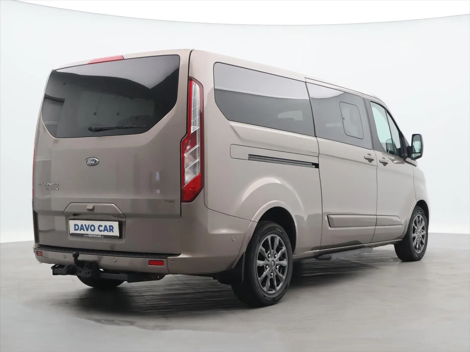 Ford Tourneo Custom - Náhled 7