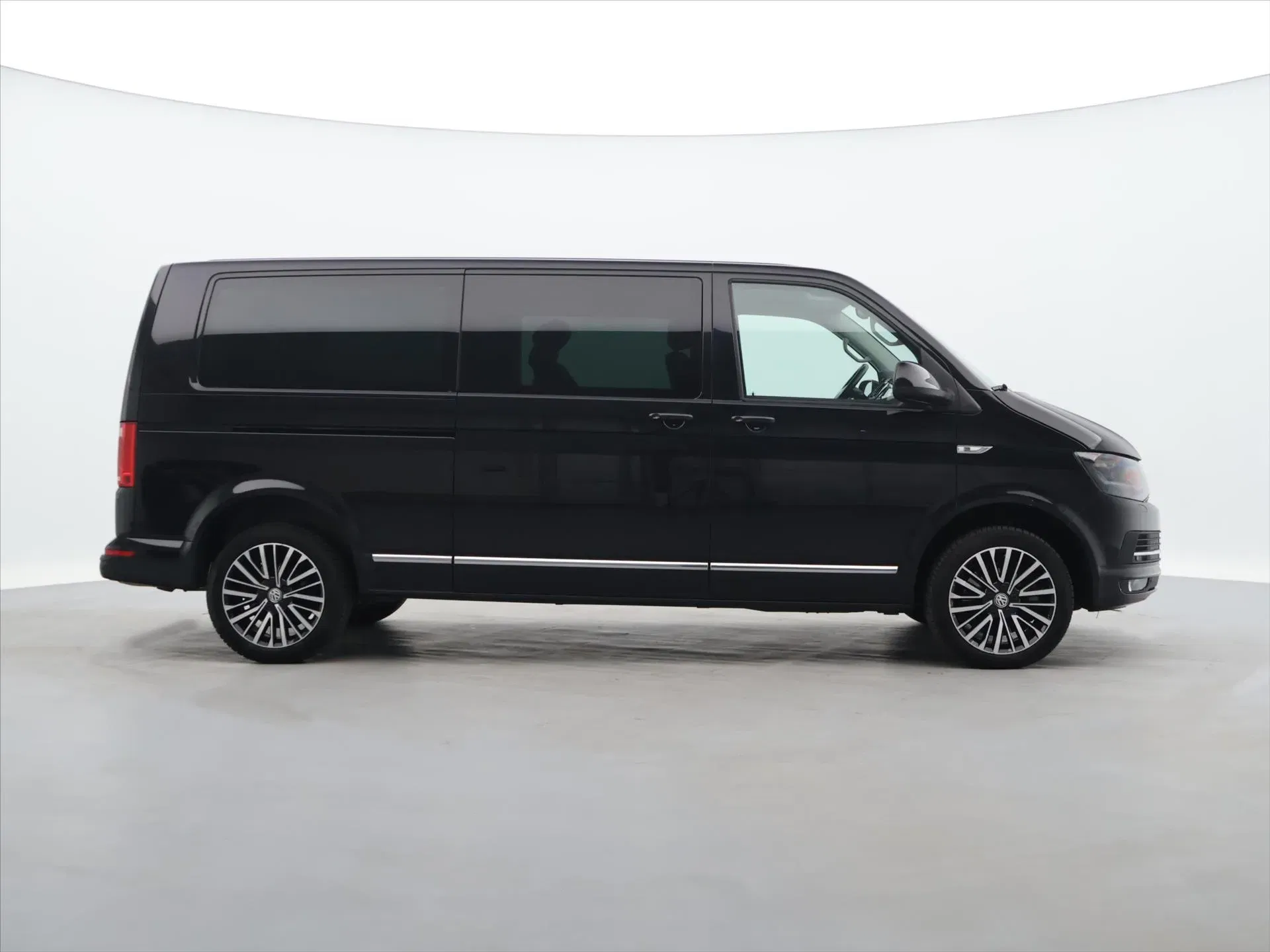 Volkswagen Multivan - Náhled 8