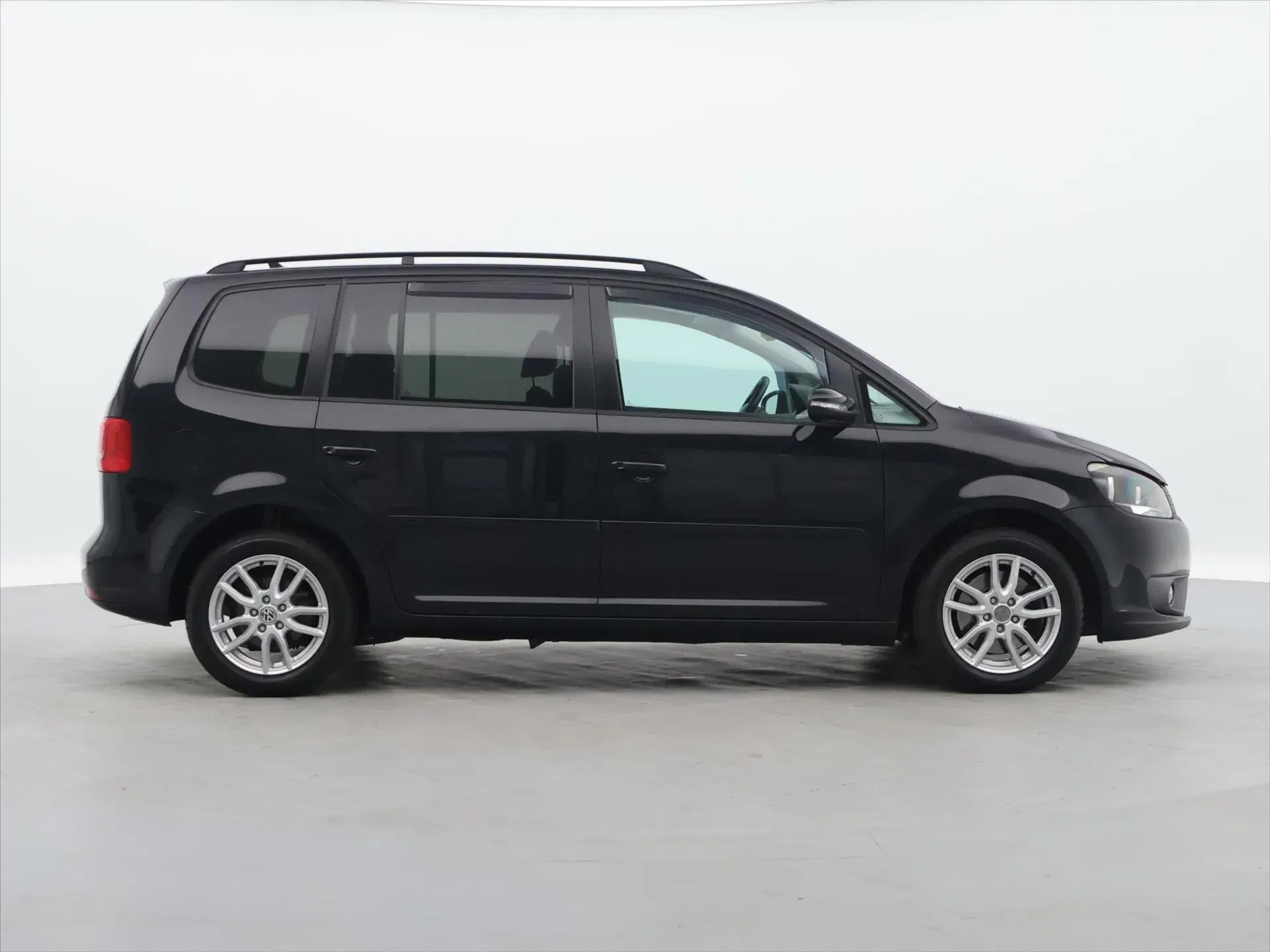 Volkswagen Touran - Náhled 8