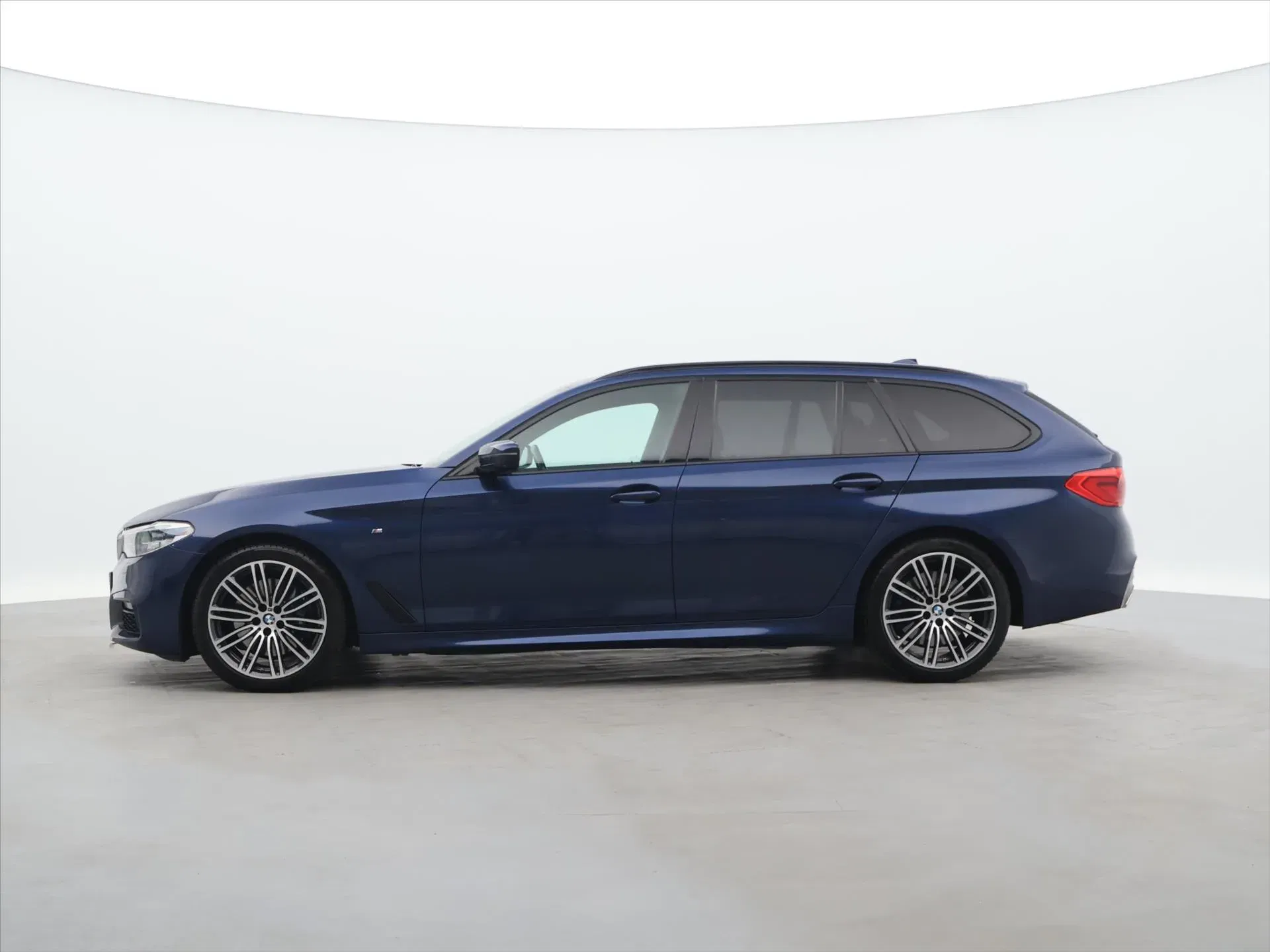 BMW Řada 5 - Náhled 4