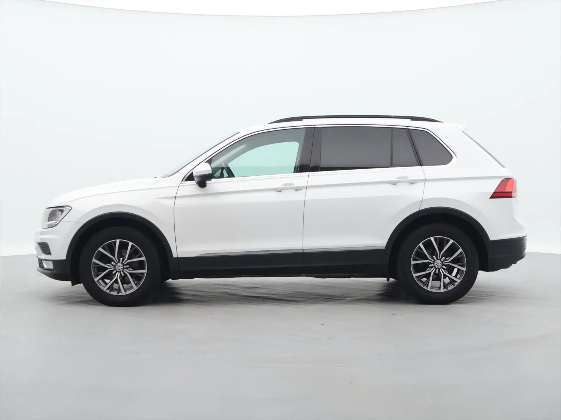 Volkswagen Tiguan - Náhled 4