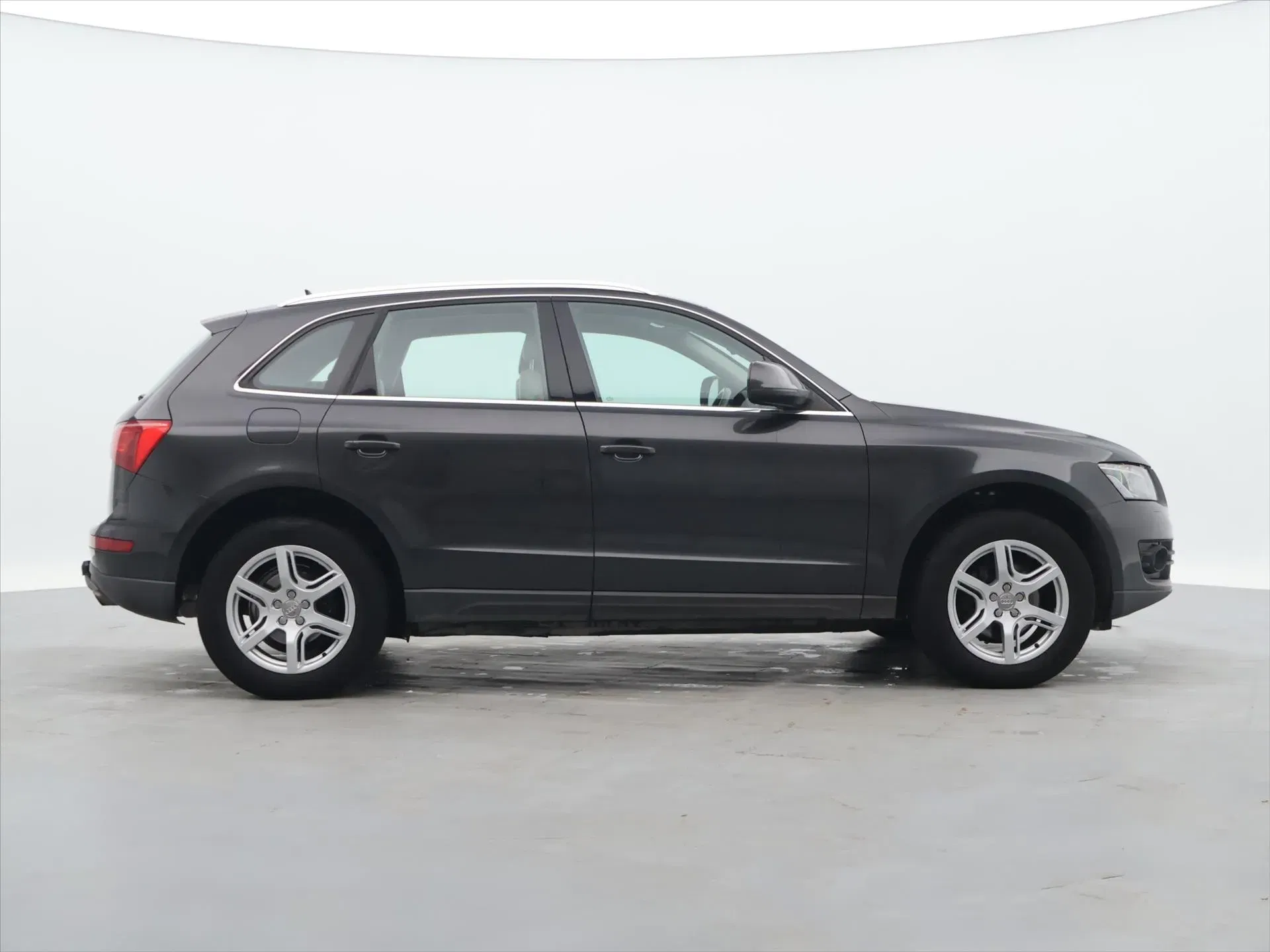 Audi Q5 - Náhled 8