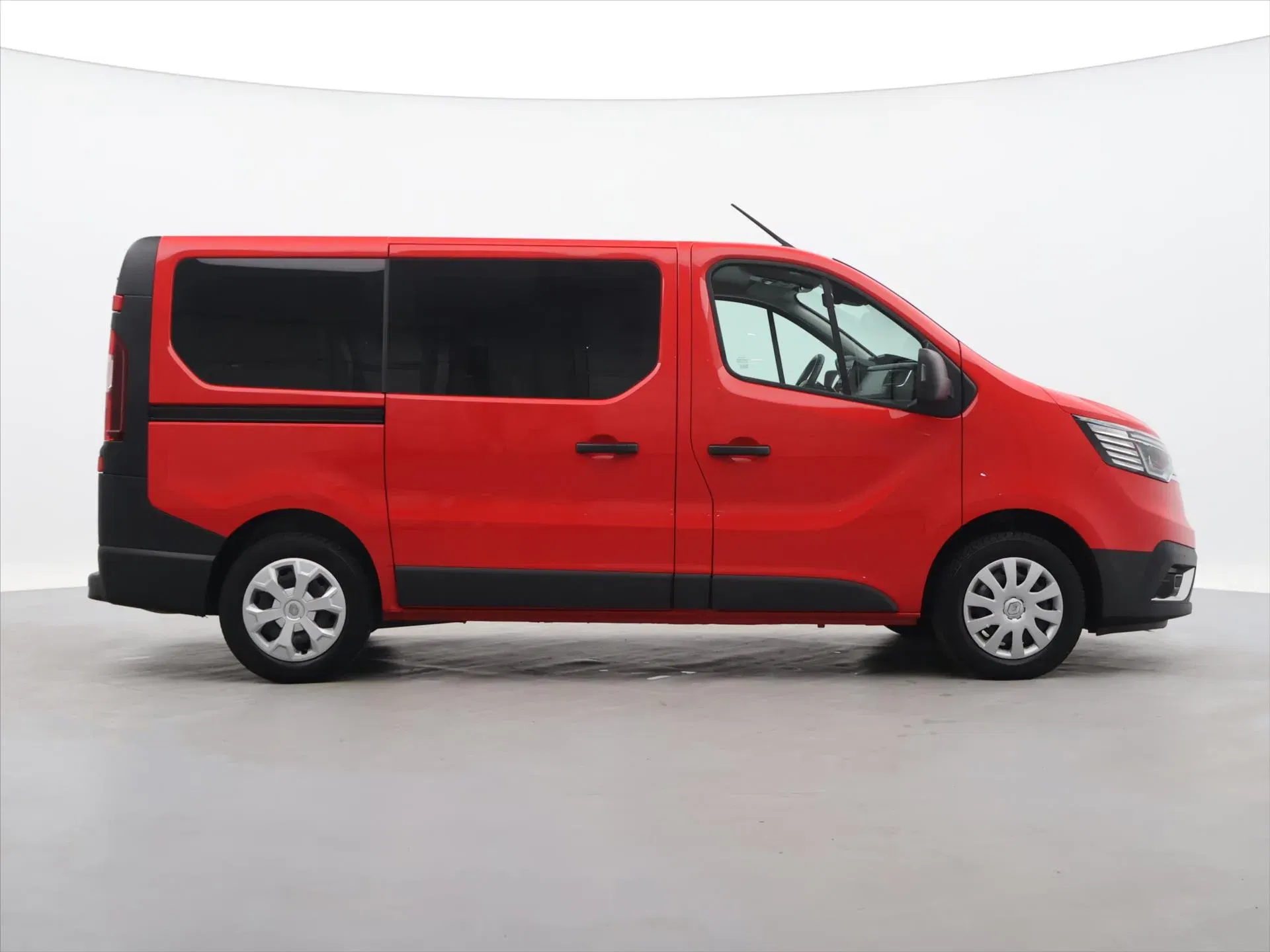 Renault Trafic - Náhled 8