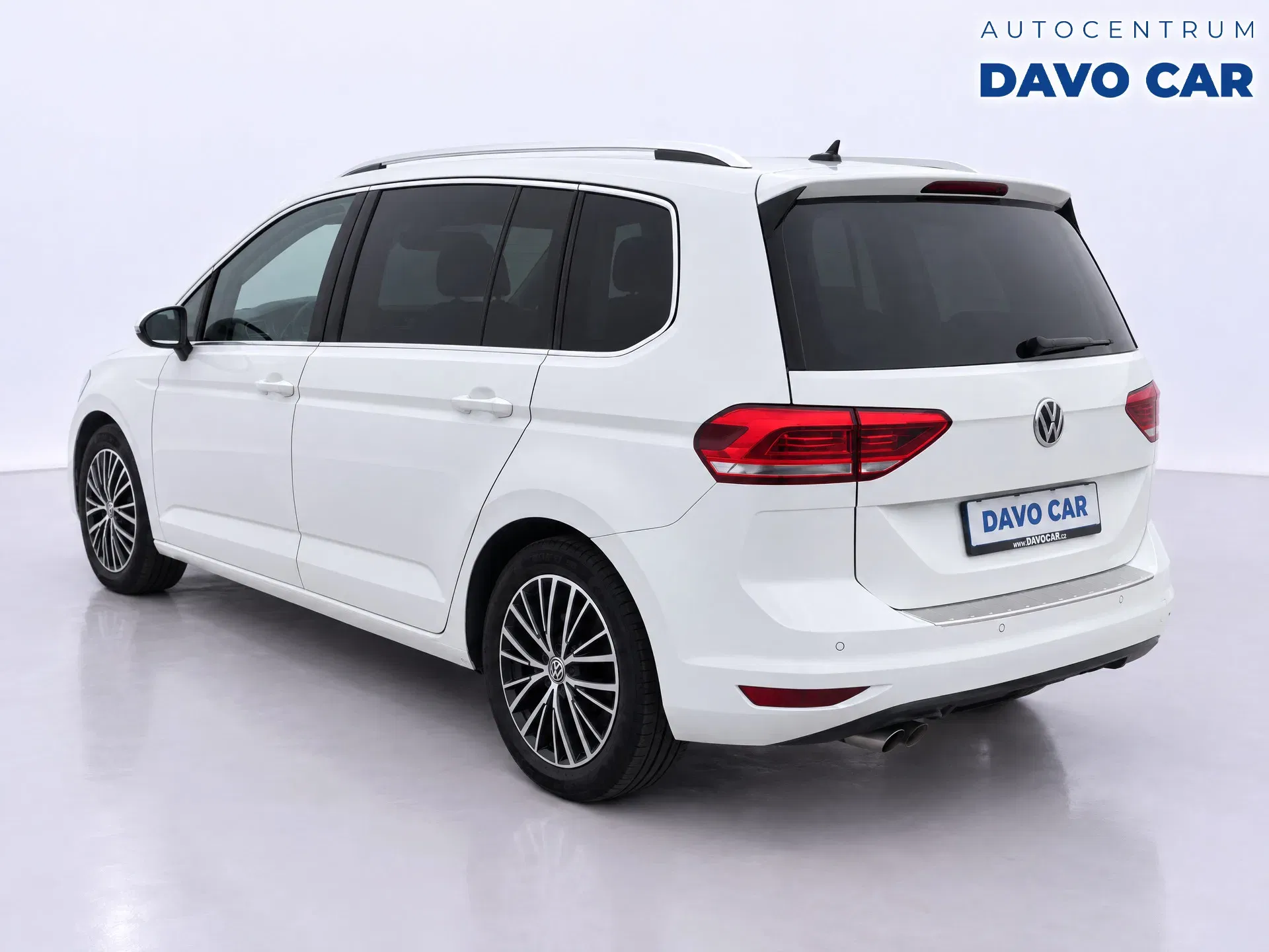 Volkswagen Touran - Náhled 2