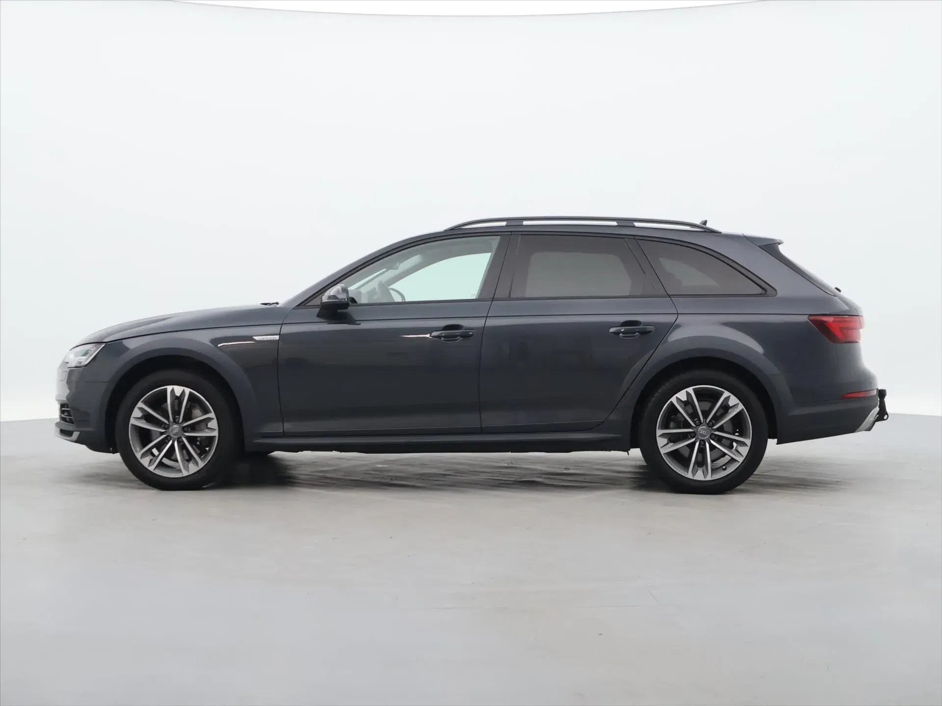 Audi A4 Allroad - Náhled 4