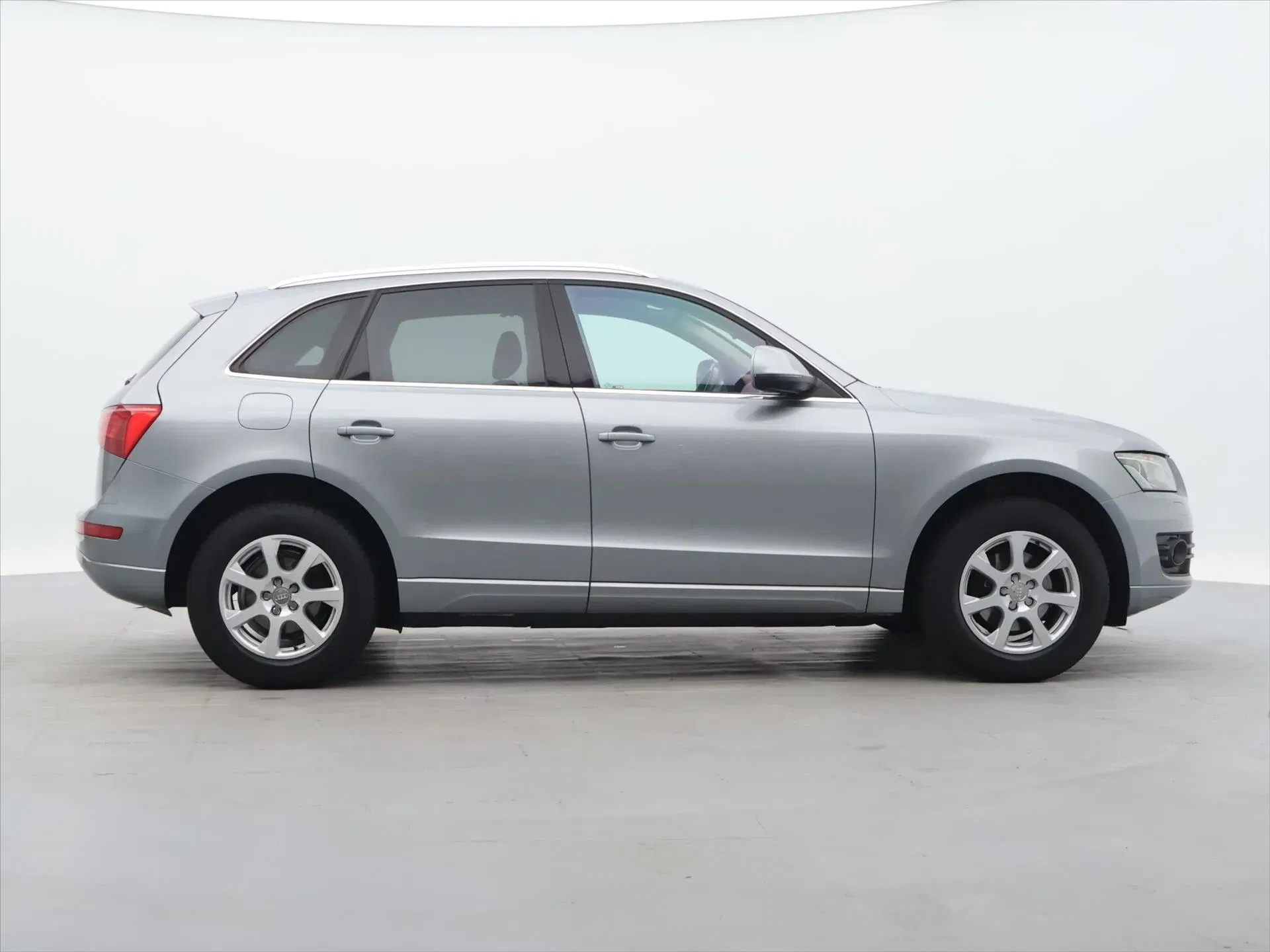 Audi Q5 - Náhled 8