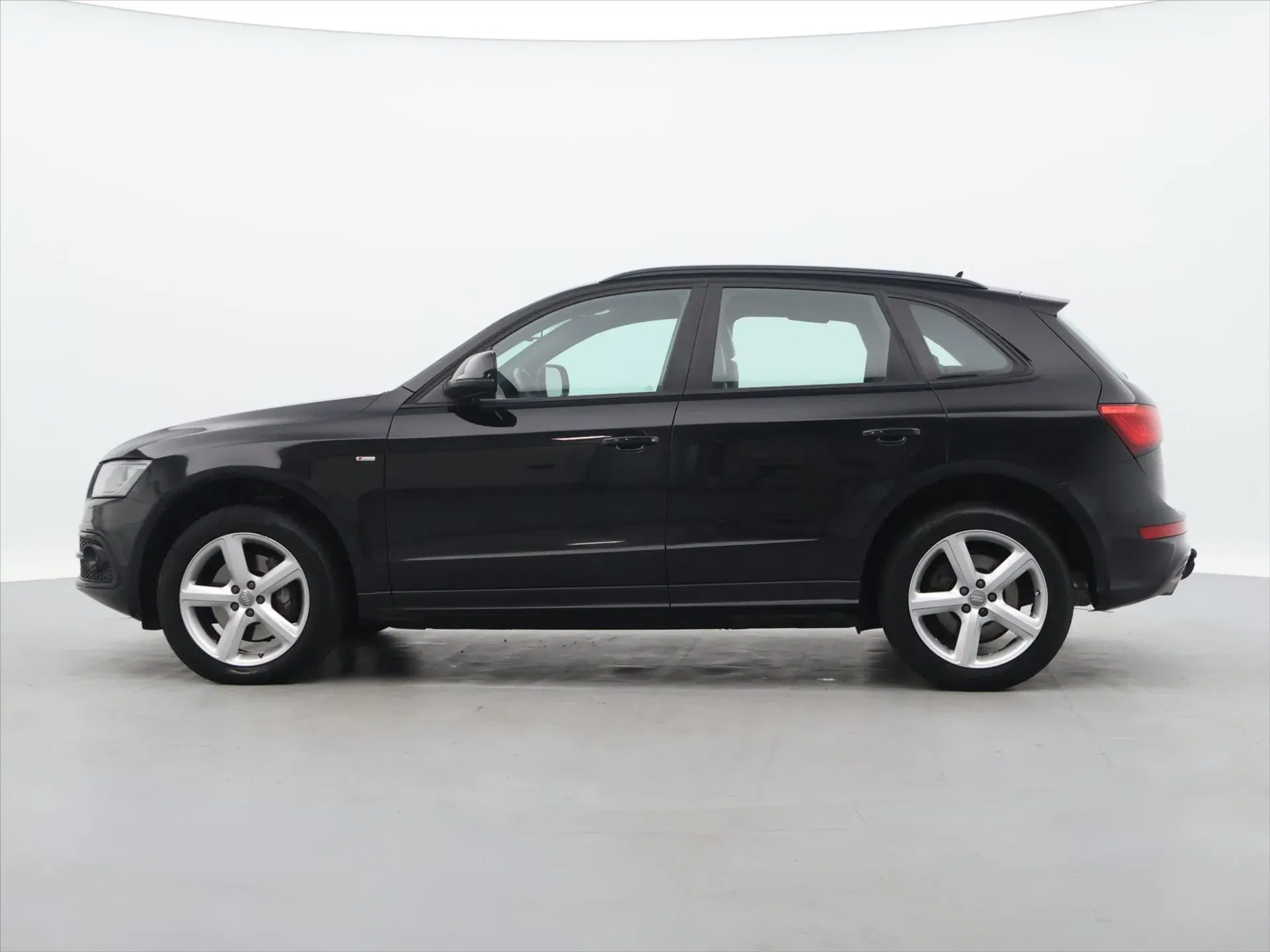 Audi Q5 - Náhled 4