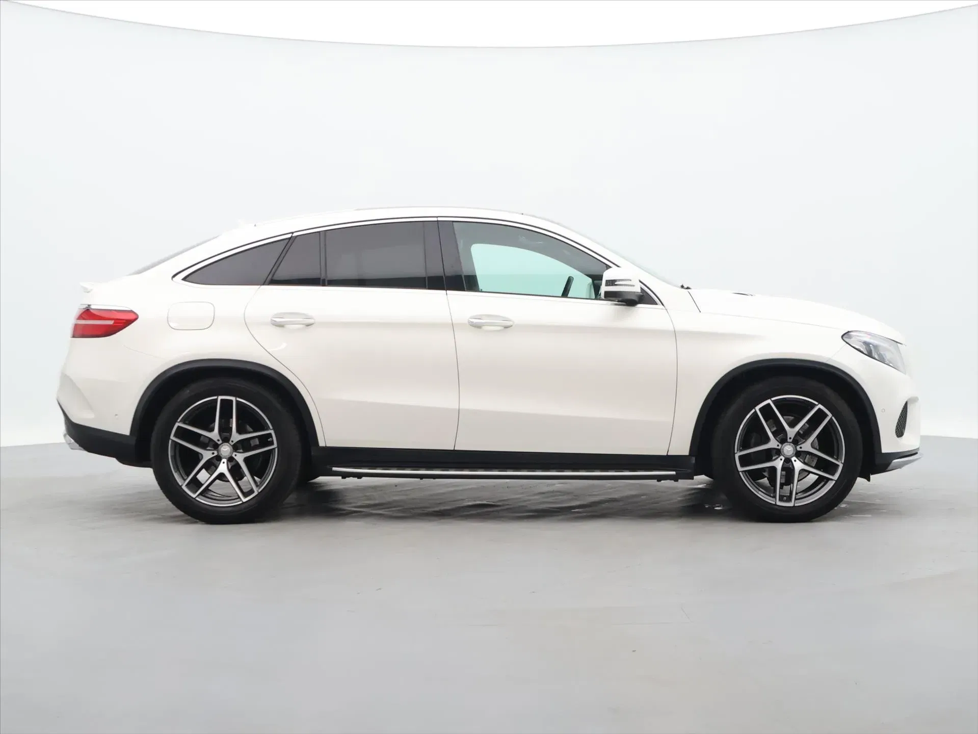 Mercedes-Benz GLE - Náhled 8