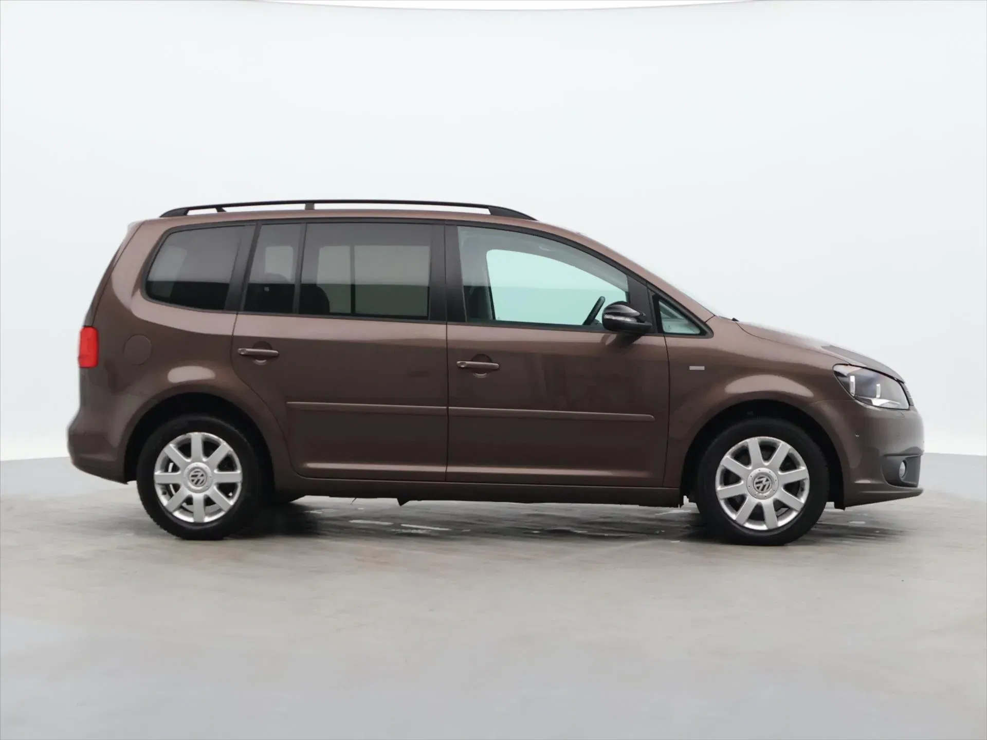 Volkswagen Touran - Náhled 8