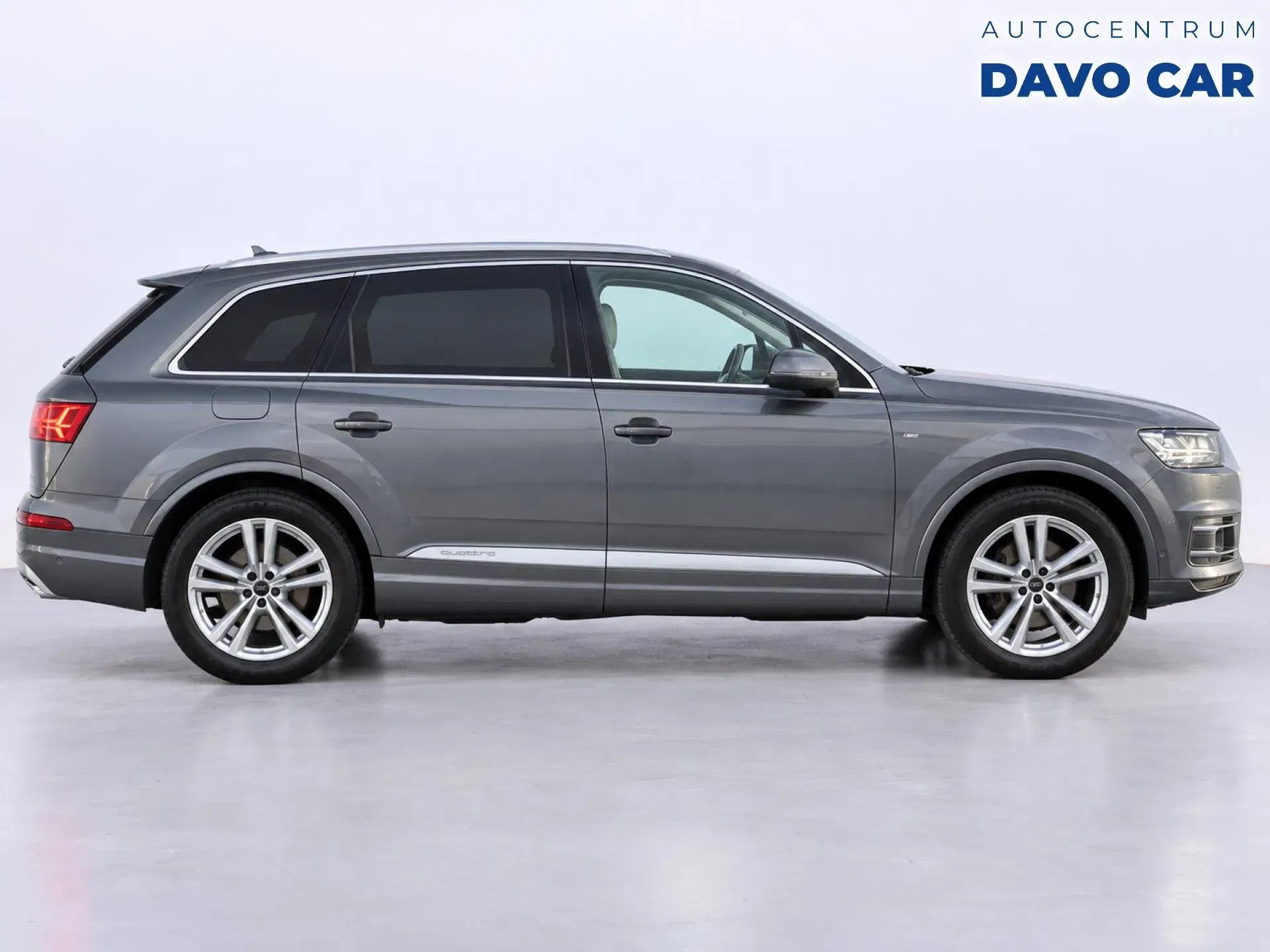 Audi Q7 - Náhled 4