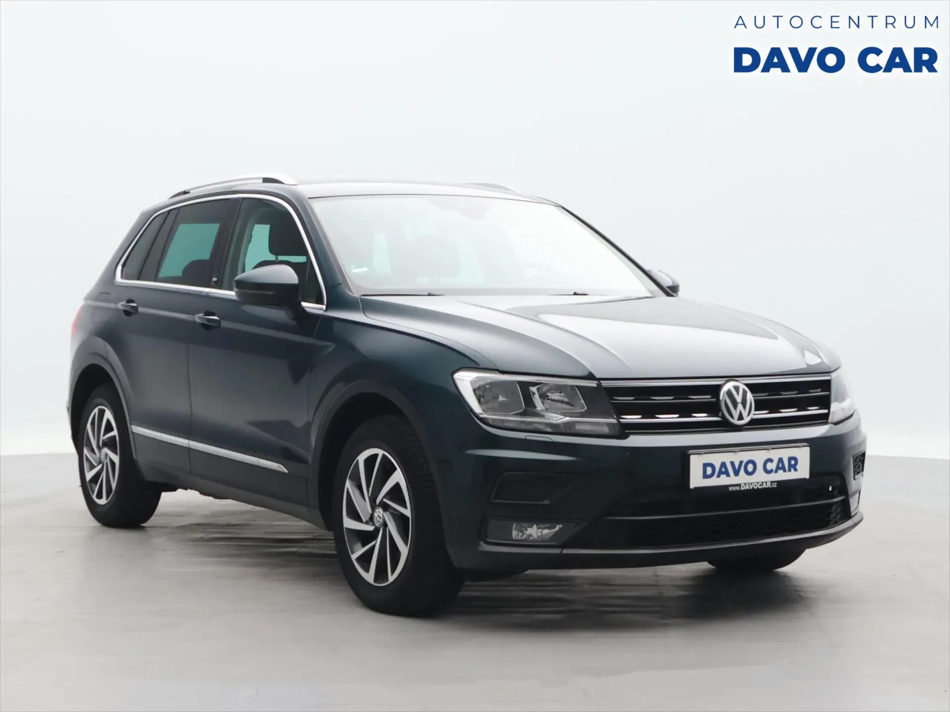 Volkswagen Tiguan - Obrázek 1