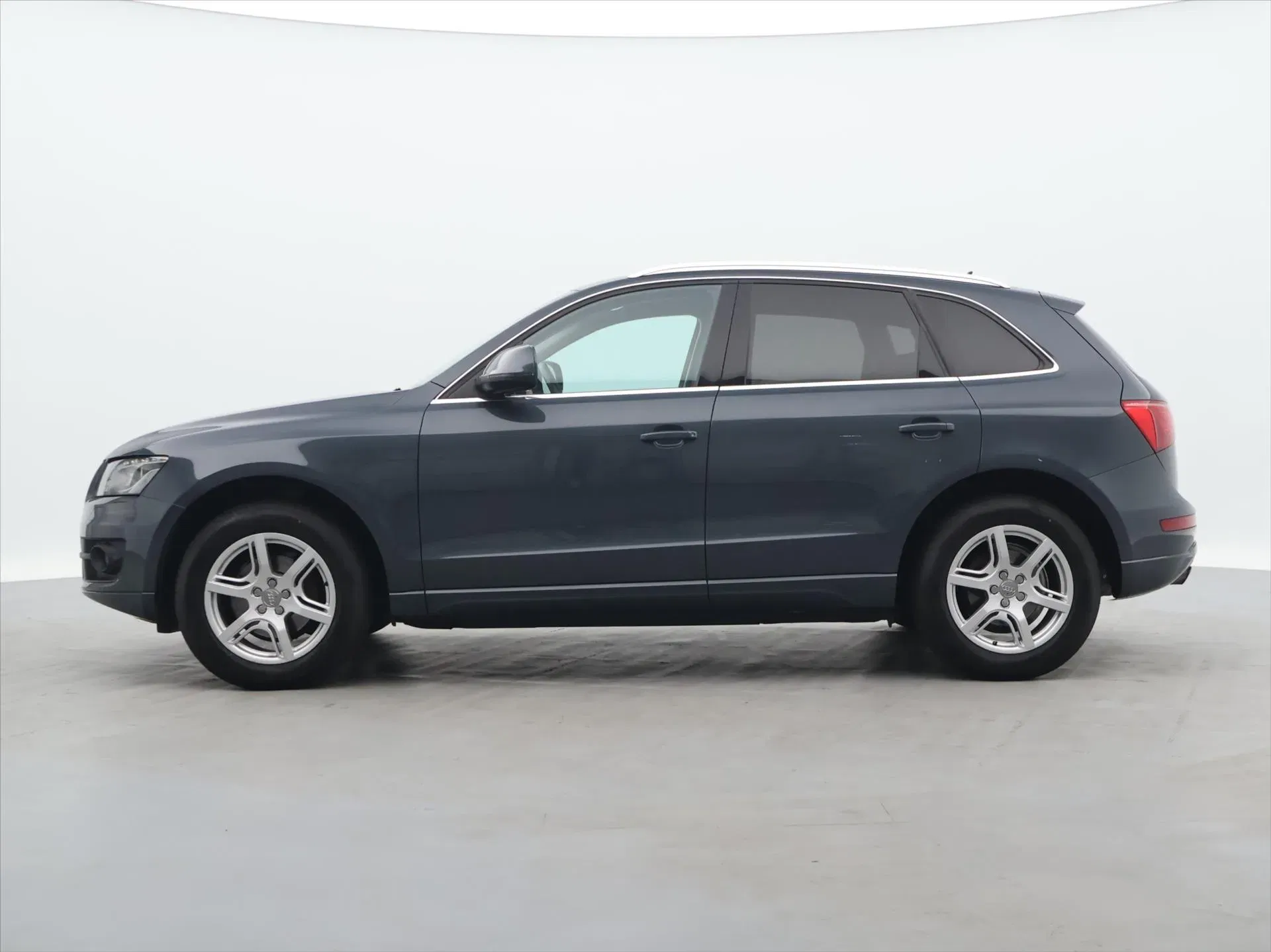 Audi Q5 - Náhled 4