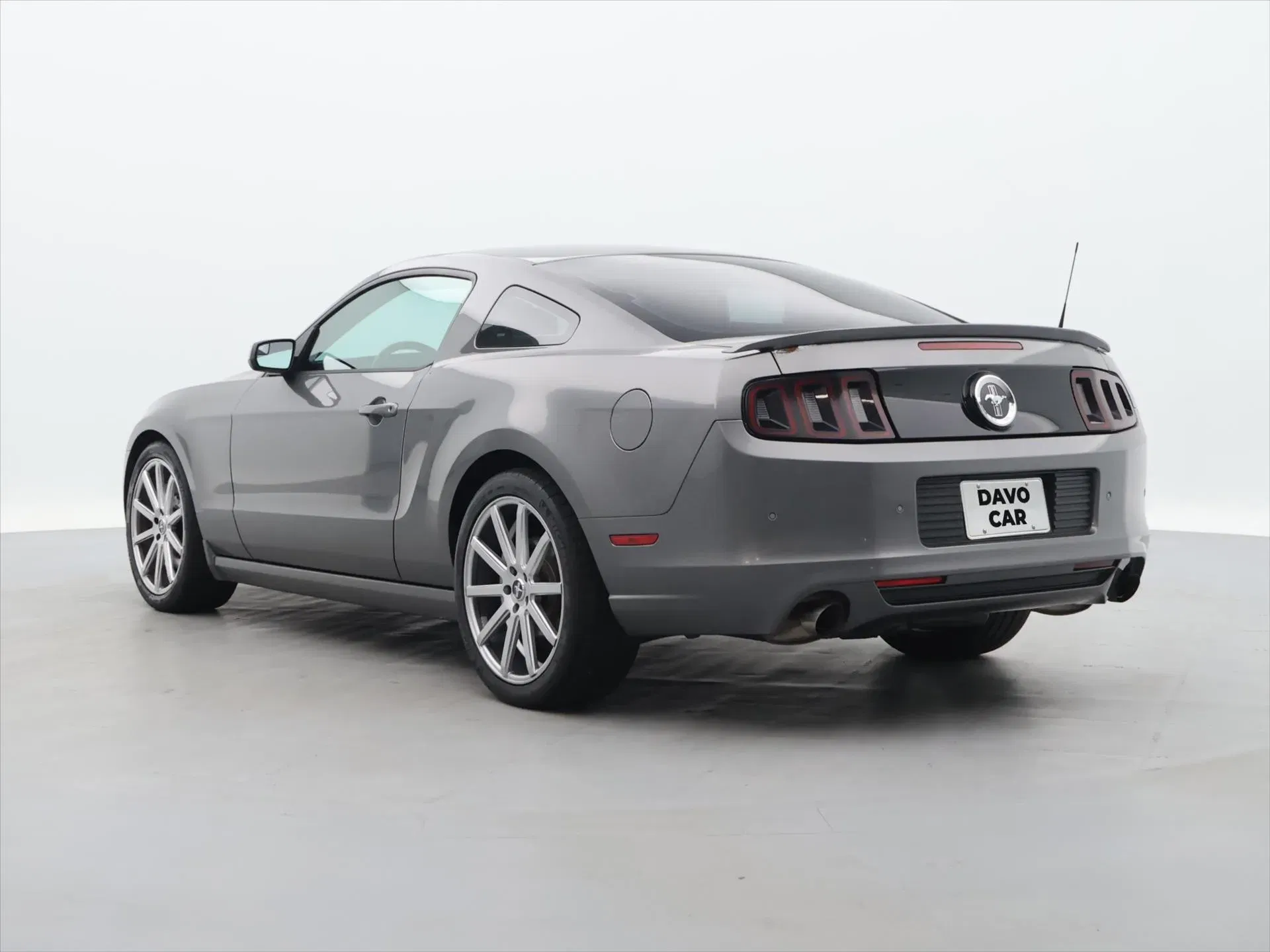 Ford Mustang - Náhled 5