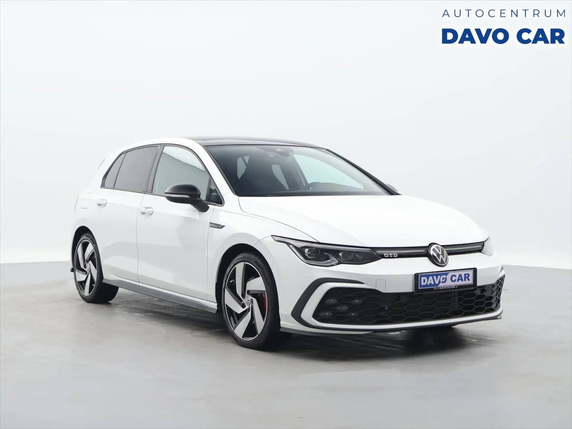 Volkswagen Golf - Obrázek 1