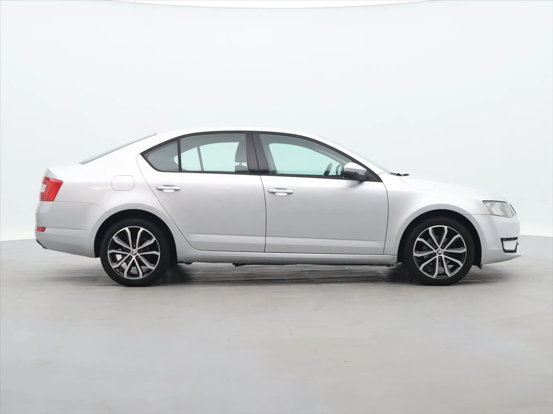 Škoda Octavia - Náhled 8