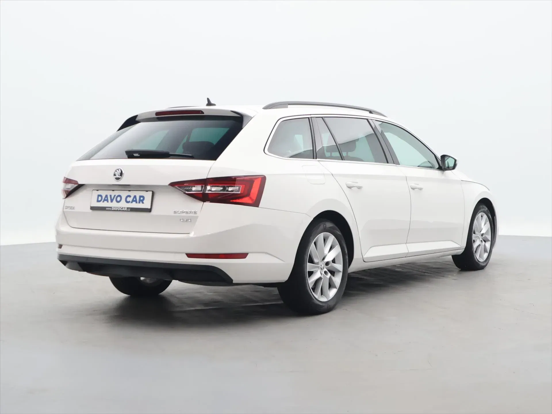 Škoda Superb - Náhled 7