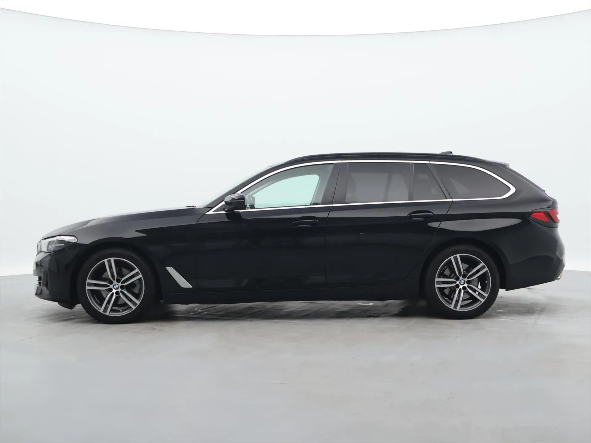 BMW Řada 5 - Náhled 4