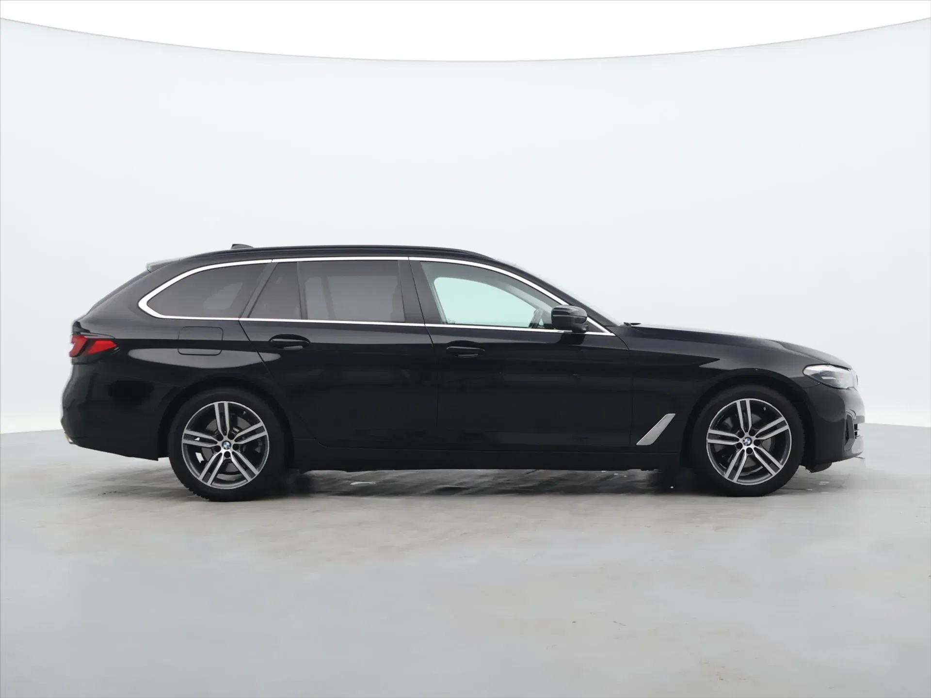 BMW Řada 5 - Náhled 8