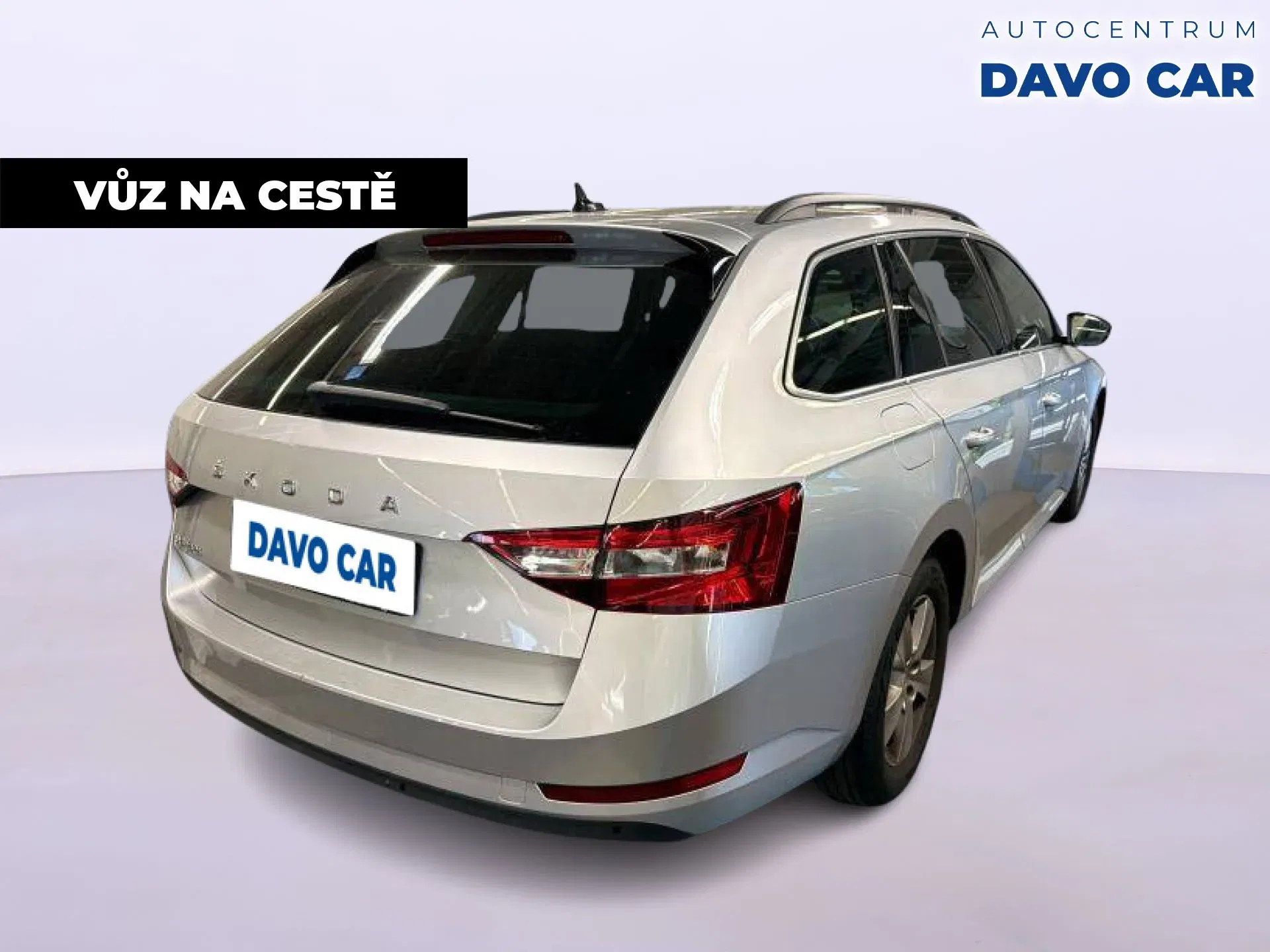 Škoda Superb - Náhled 8
