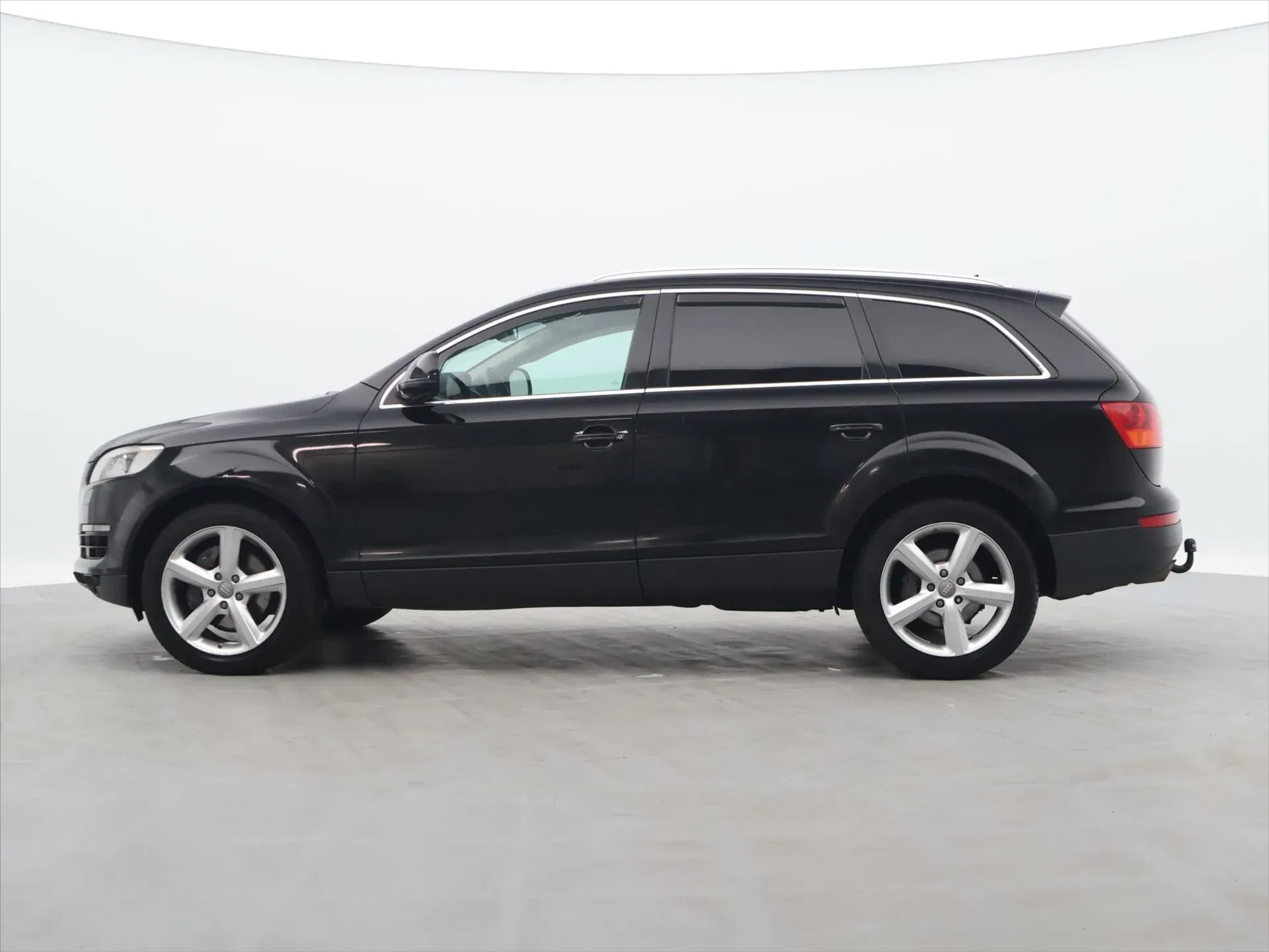 Audi Q7 - Náhled 4