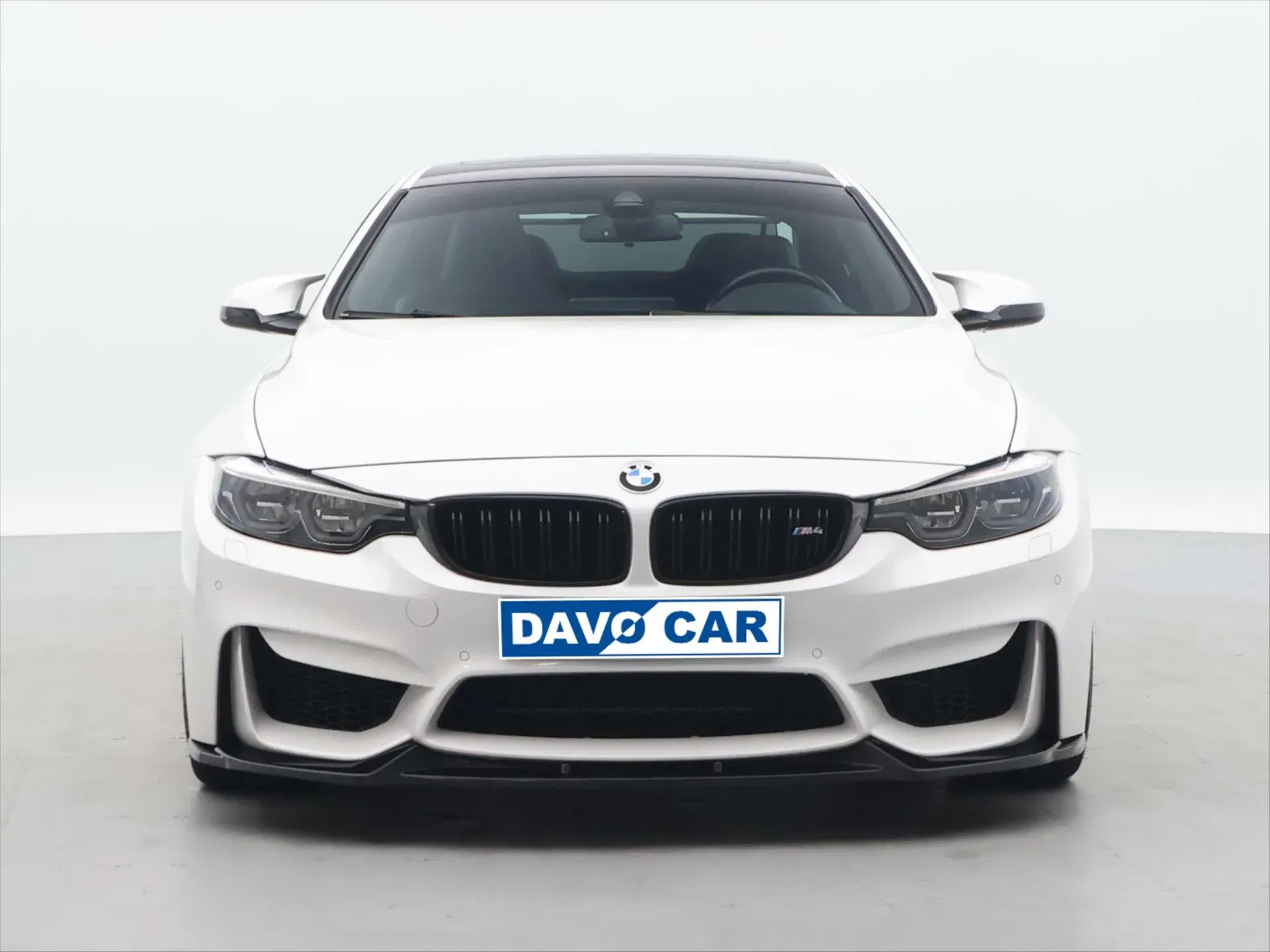 BMW M4 - Náhled 2