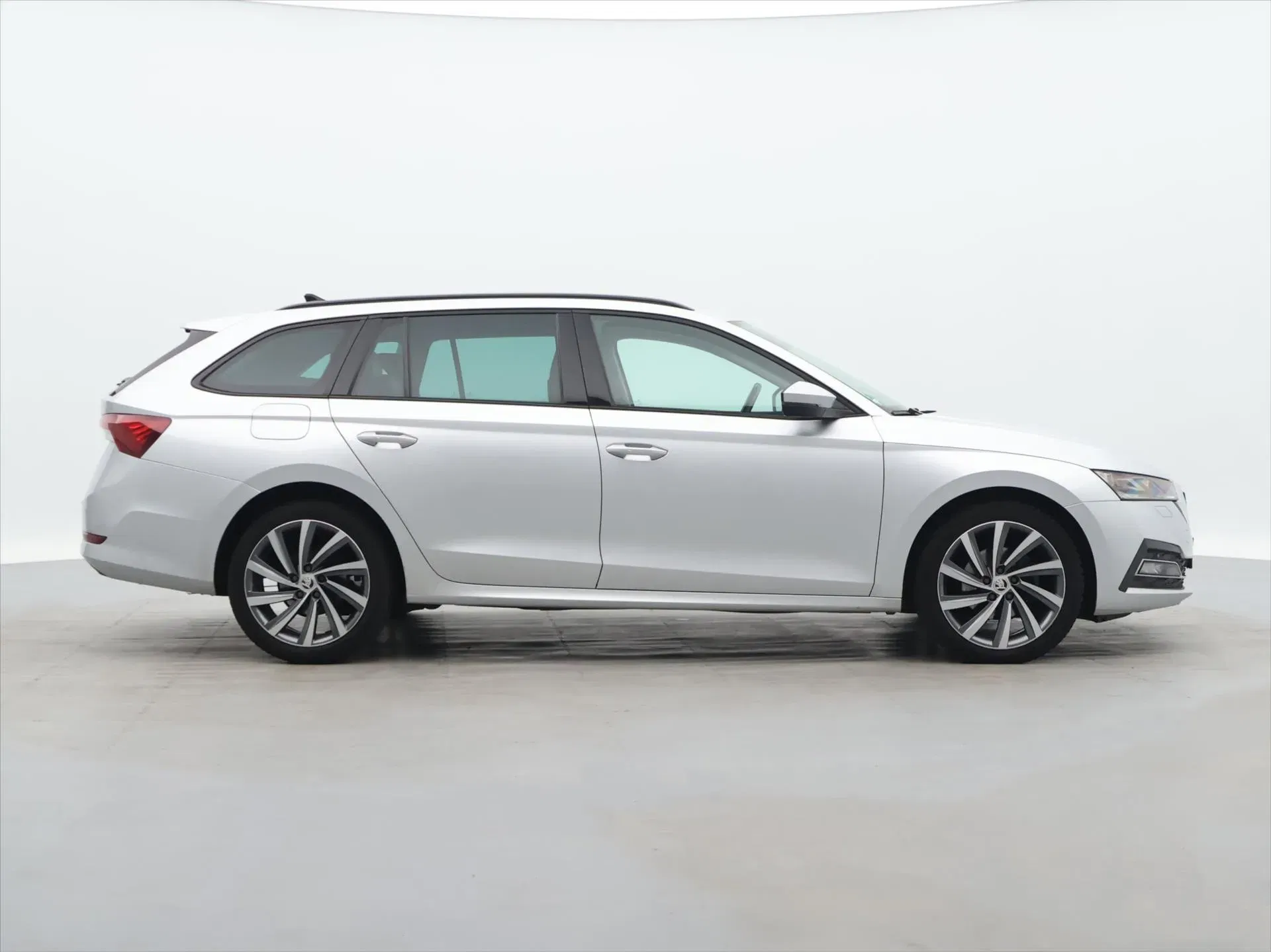 Škoda Octavia - Náhled 8