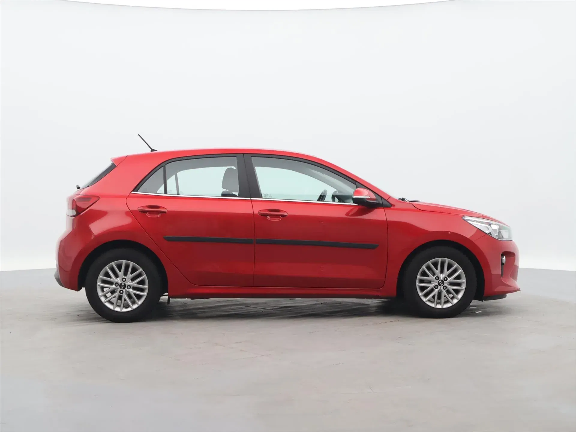 Kia Rio - Náhled 8