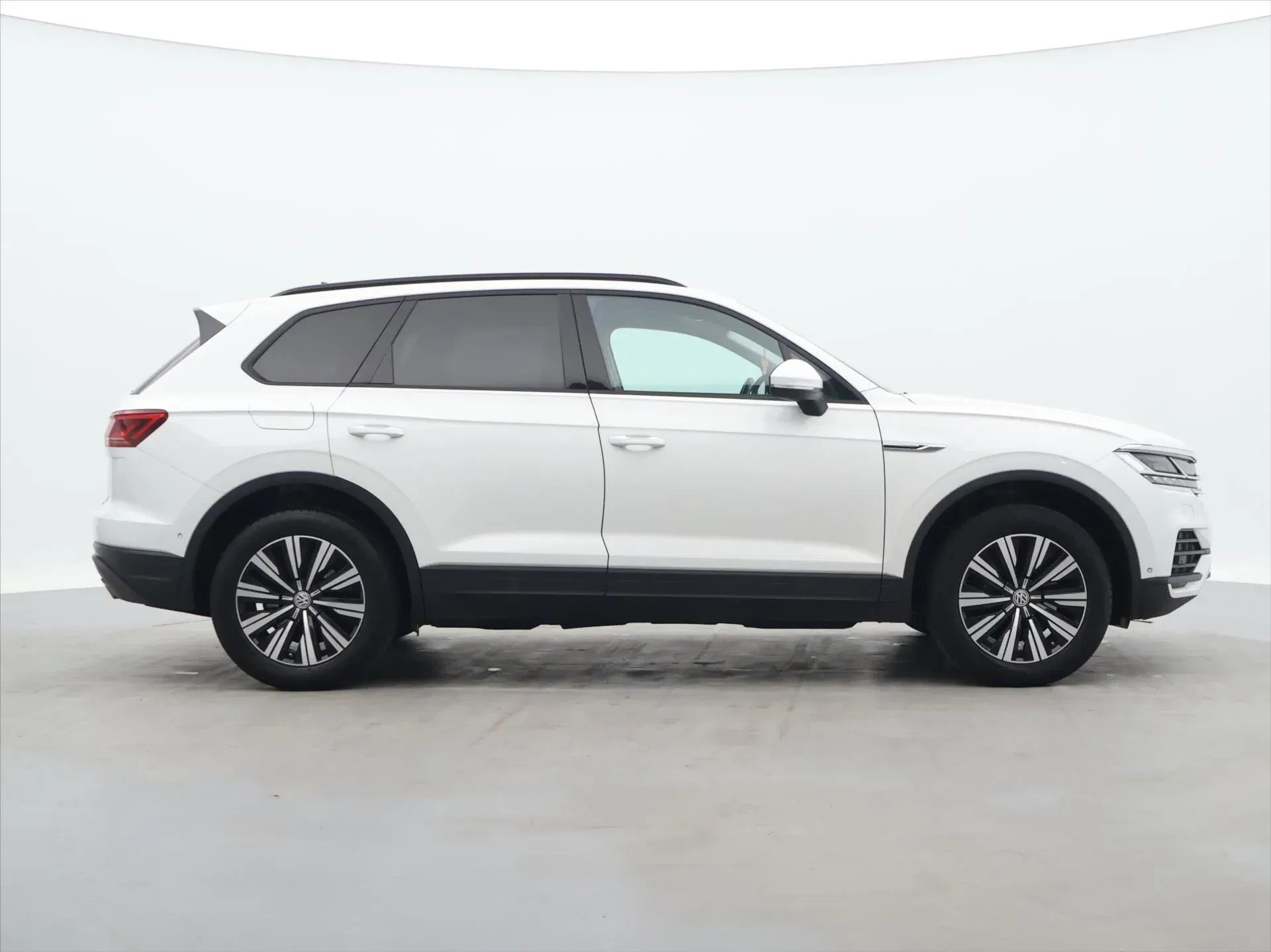 Volkswagen Touareg - Náhled 8