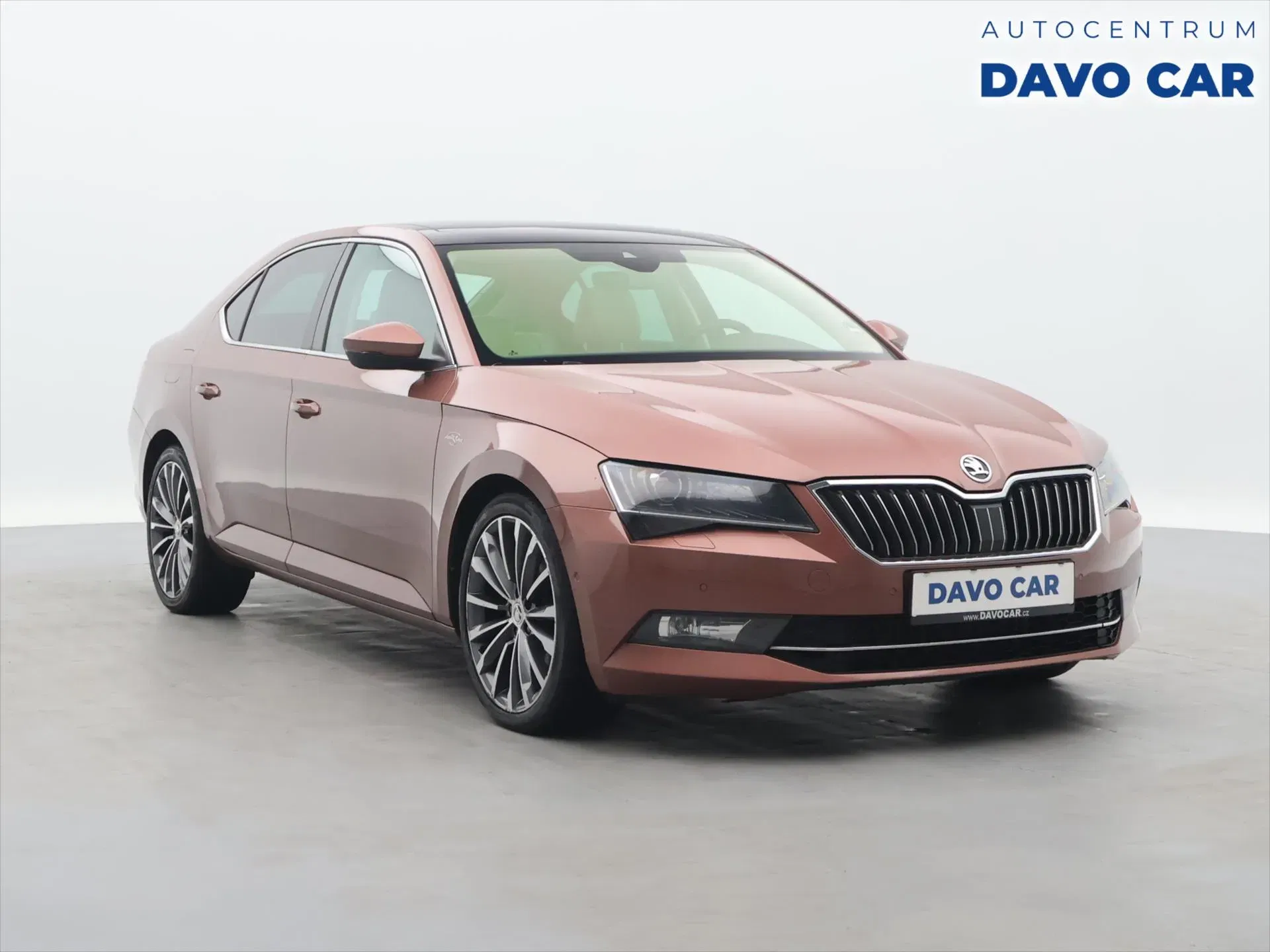 Škoda Superb - Obrázek 1