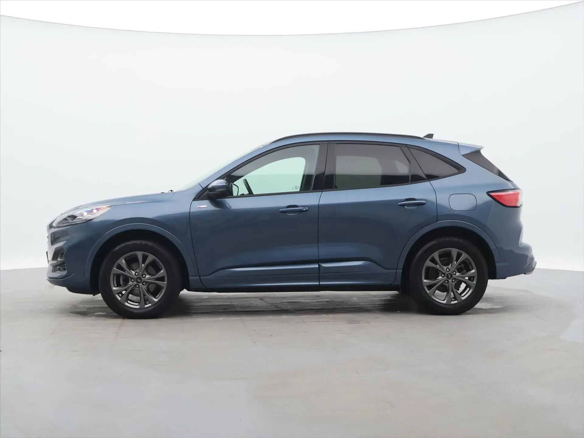 Ford Kuga - Náhled 4
