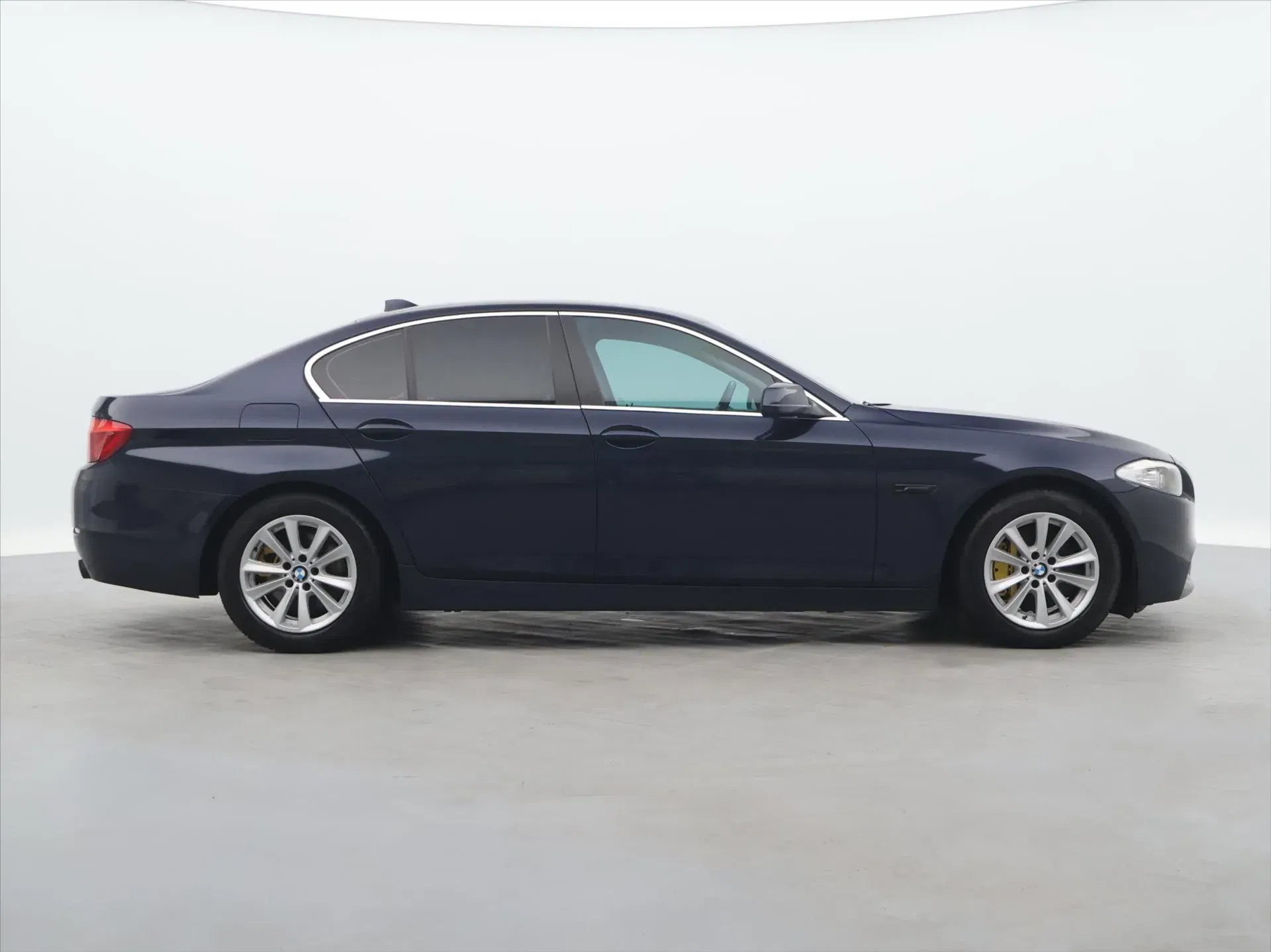 BMW Řada 5 - Náhled 8
