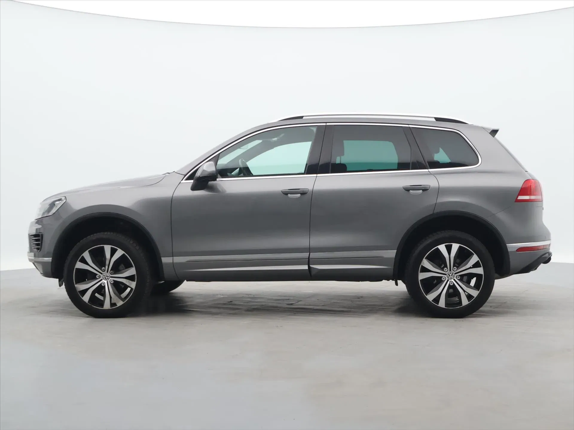 Volkswagen Touareg - Náhled 4