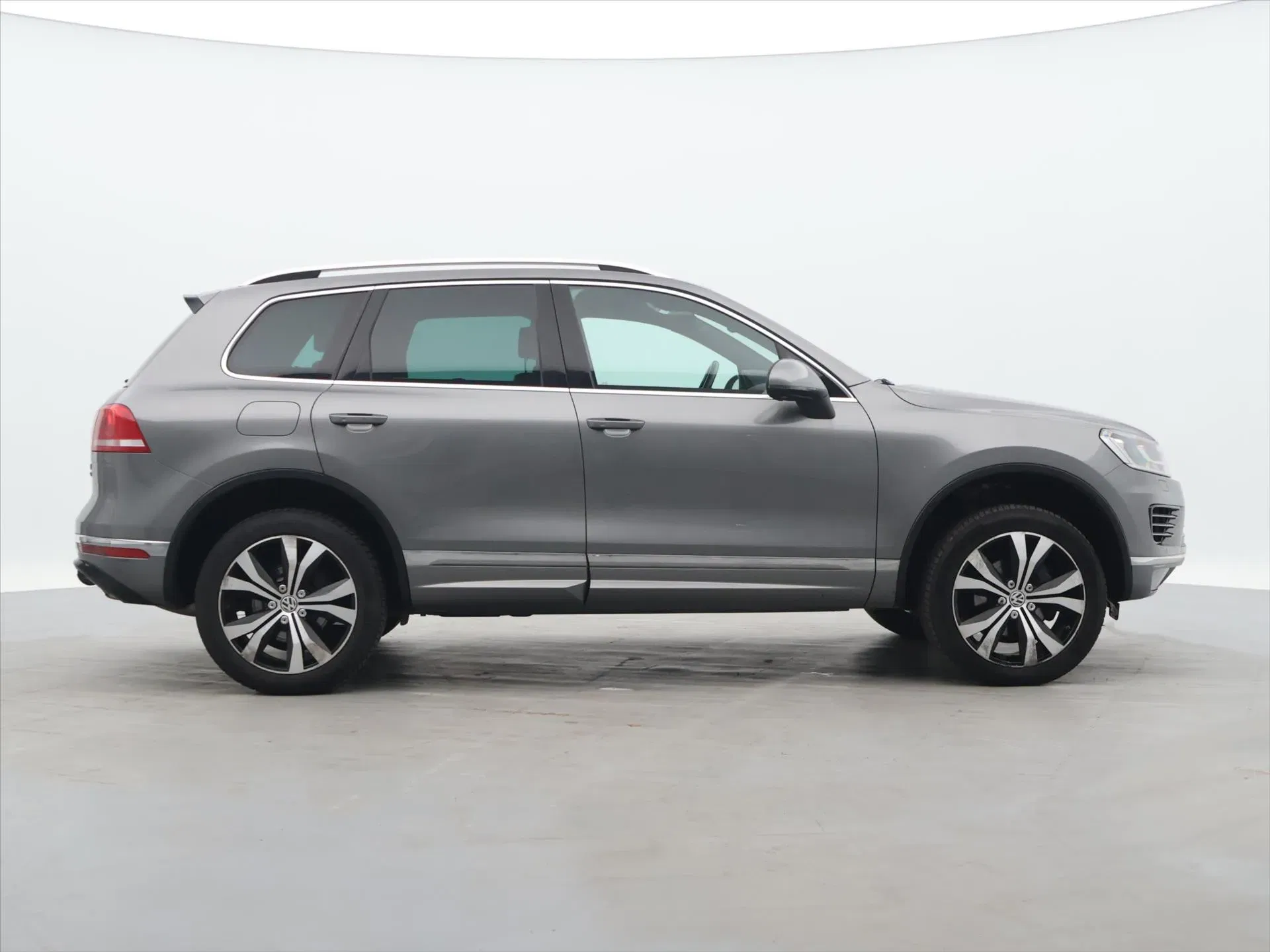 Volkswagen Touareg - Náhled 8