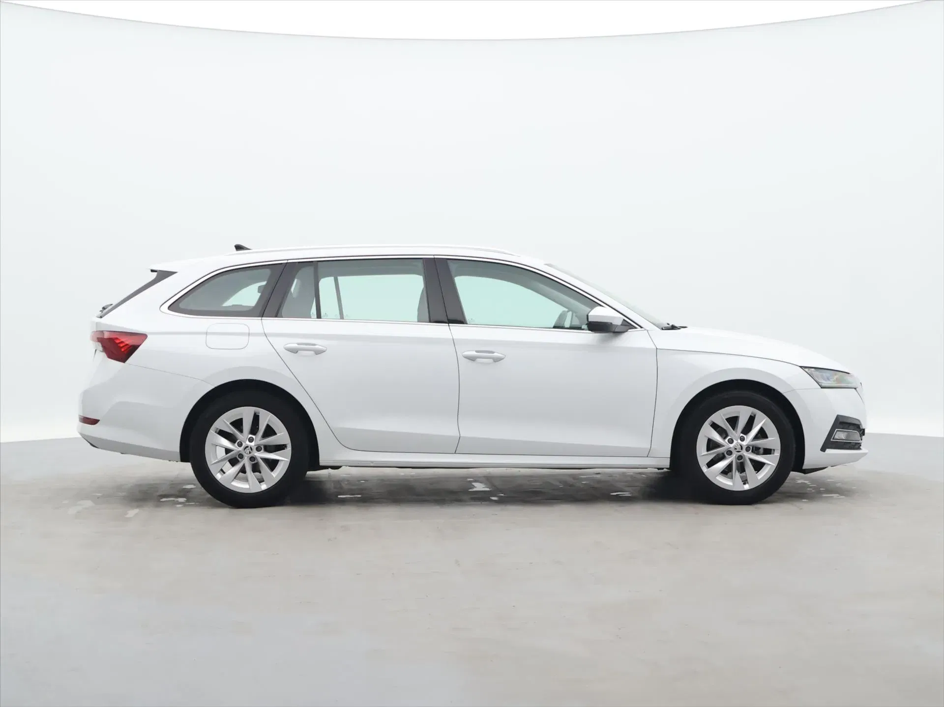 Škoda Octavia - Náhled 8