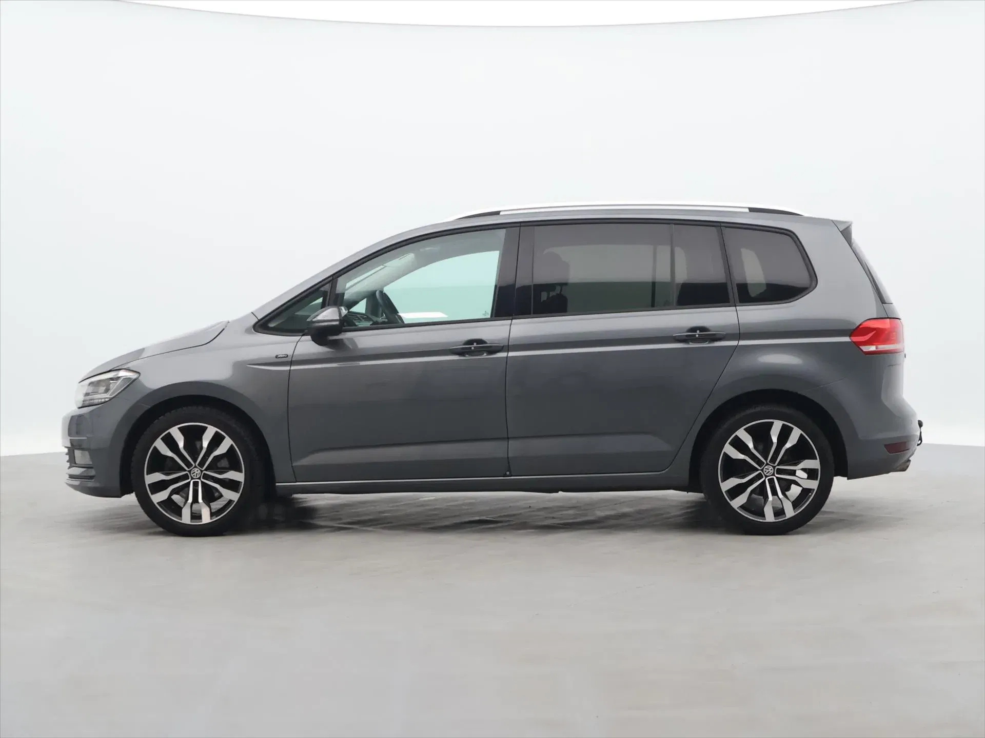 Volkswagen Touran - Náhled 4