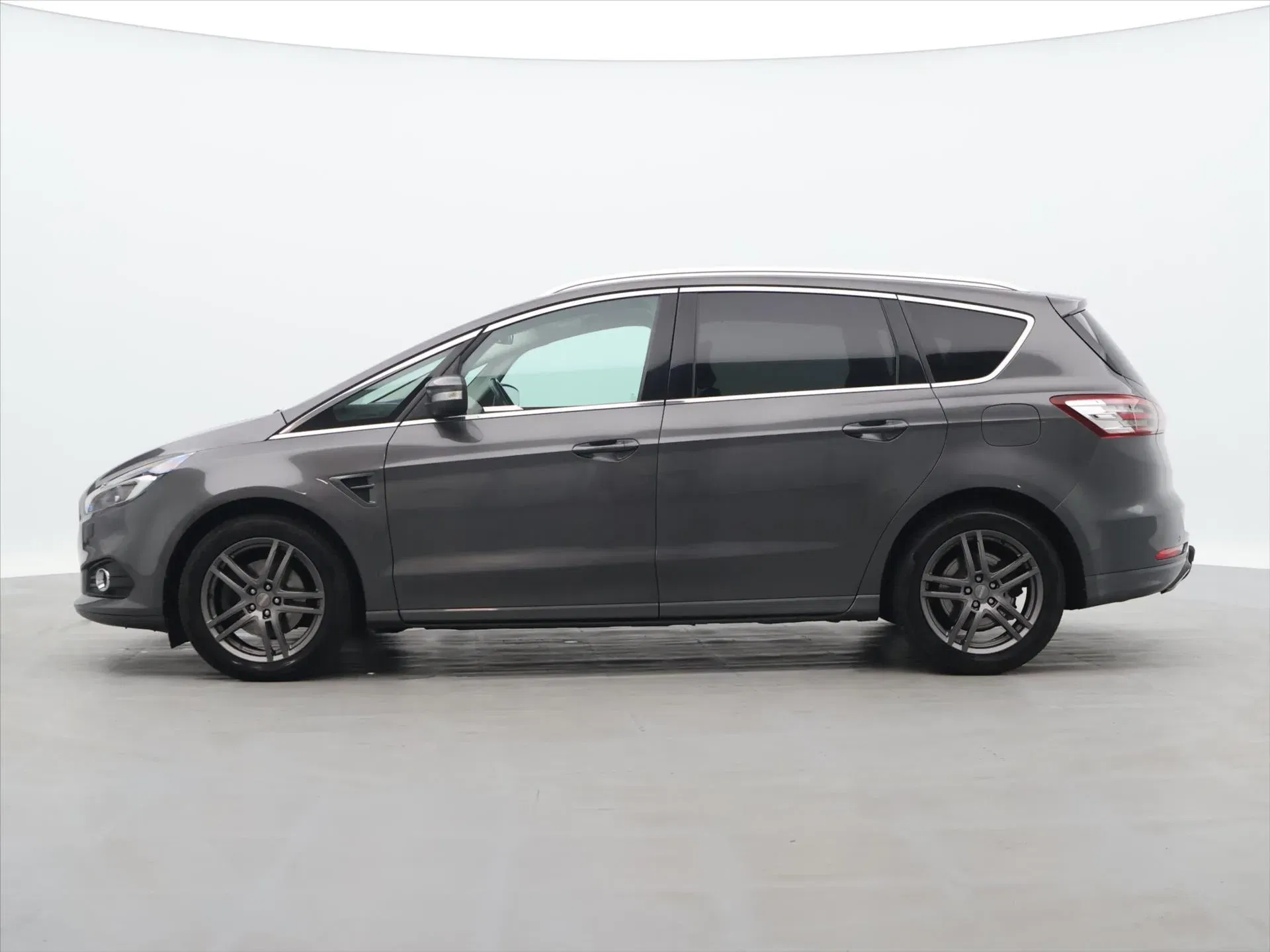 Ford S-MAX - Náhled 4