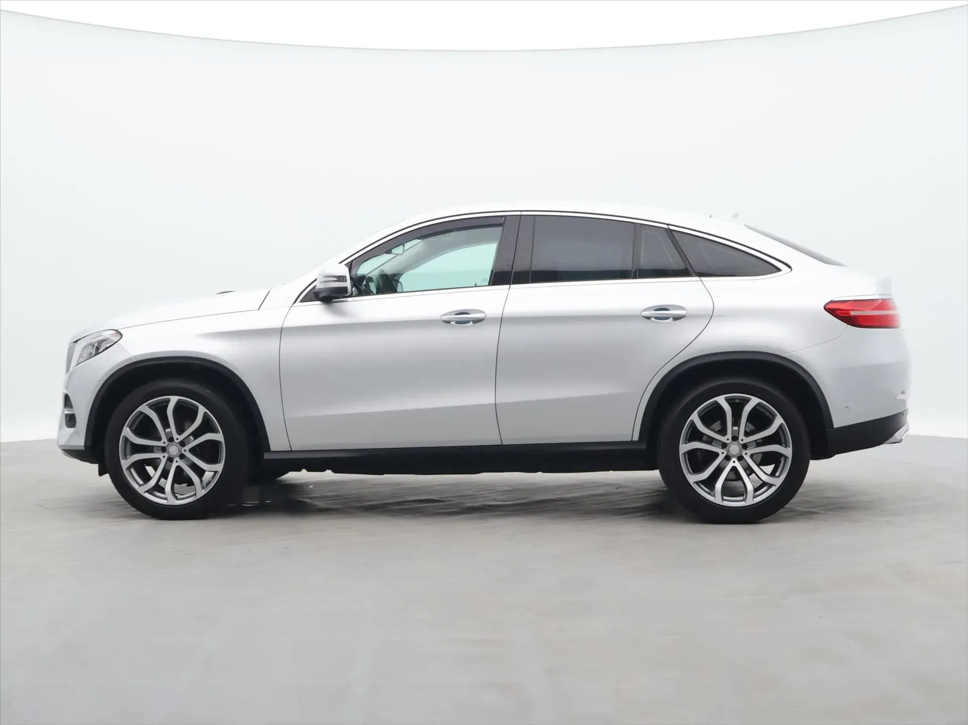Mercedes-Benz GLE - Náhled 4