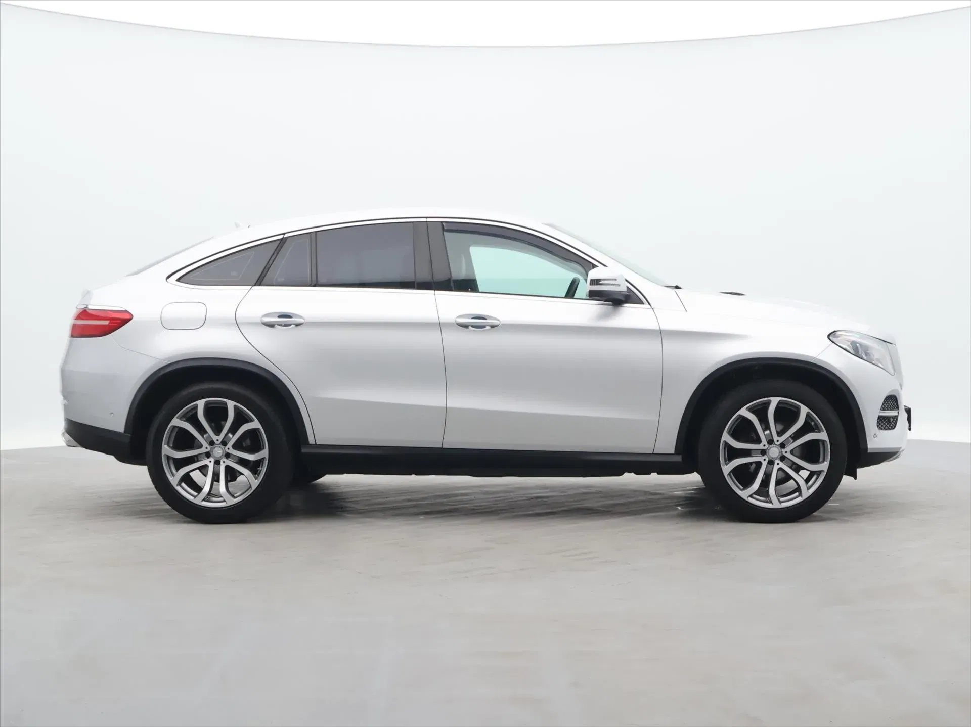 Mercedes-Benz GLE - Náhled 8